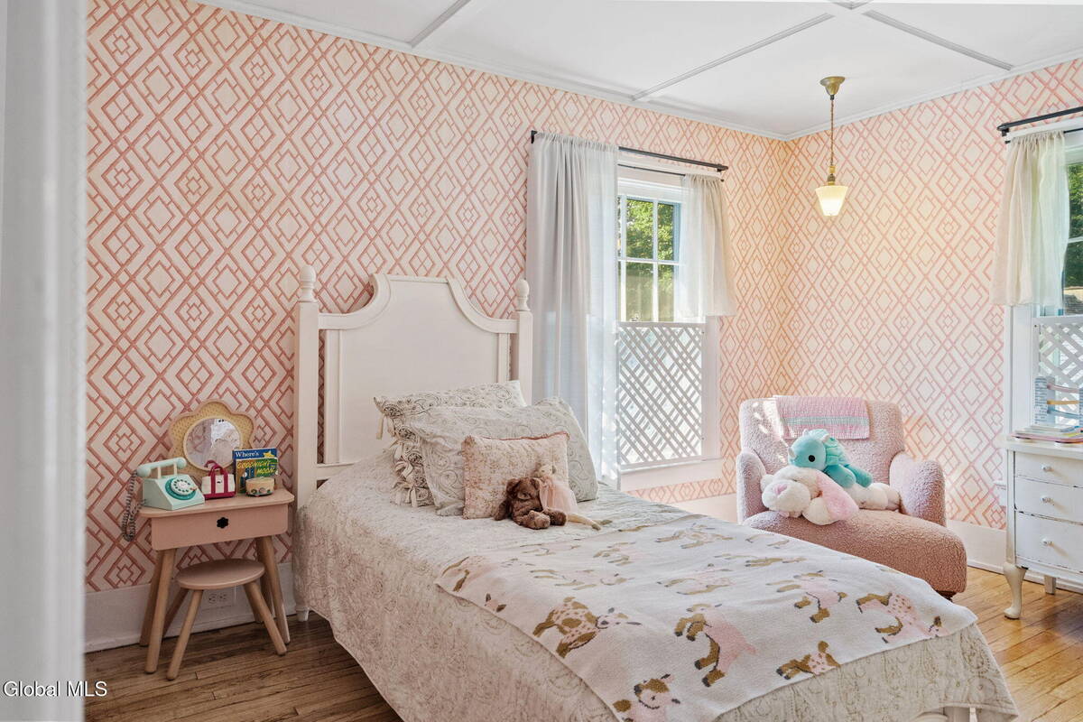 #71 photo, 39 5th Avenue, Saratoga Springs , NY 12866