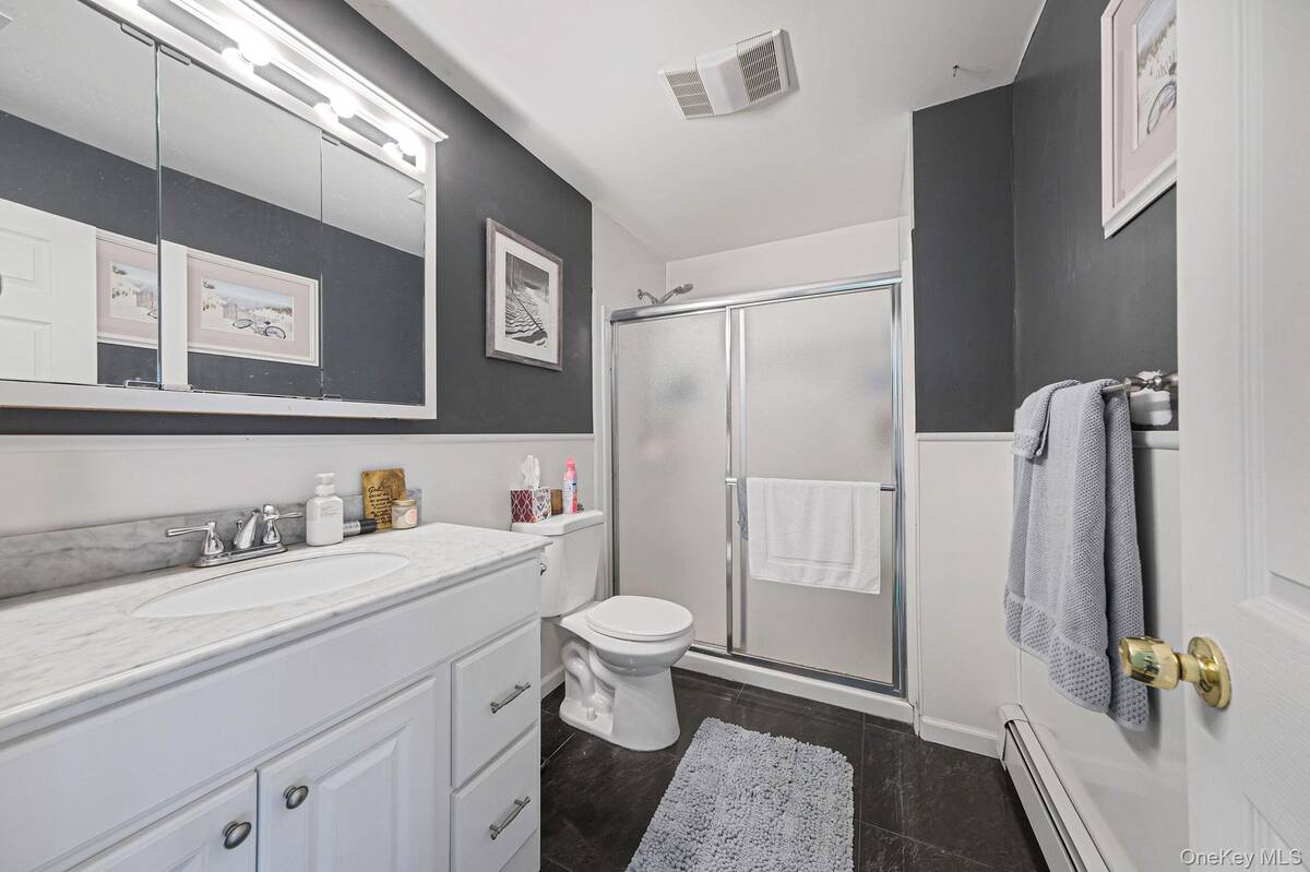 #37 photo, 5 Bridal Path, サフォーク郡 Center Moriches , NY 11934