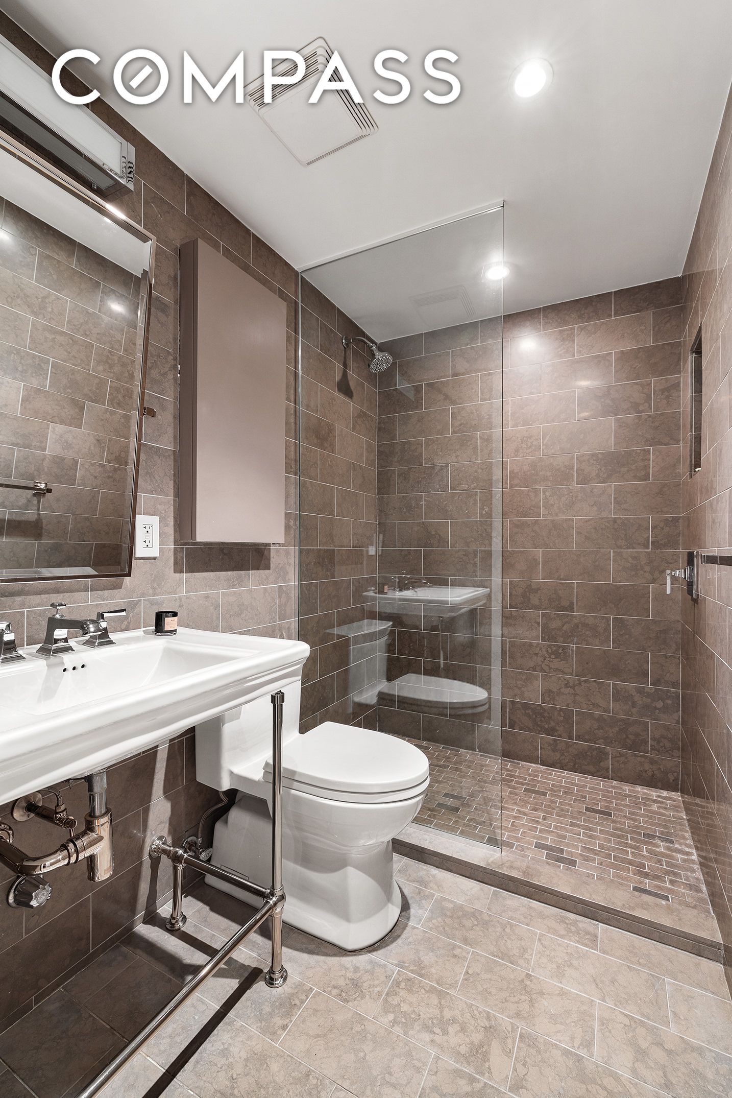 #9 photo, 23 Park Avenue, Murray Hill , NY 10016