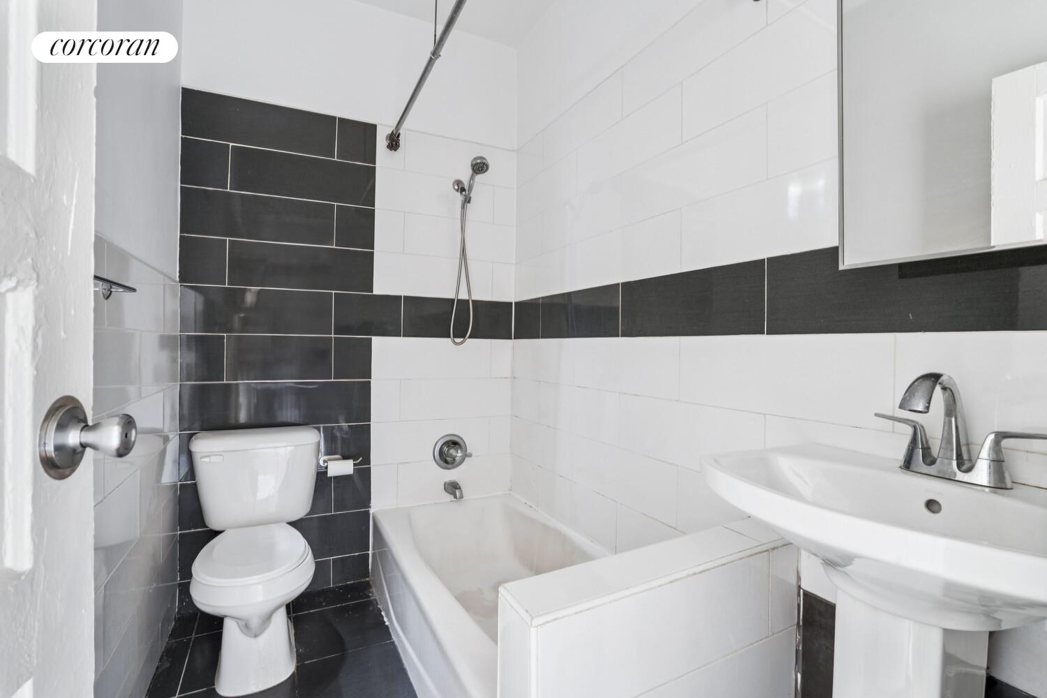 #6 photo, 248 ROCHESTER Avenue, Weeksville , NY 11213