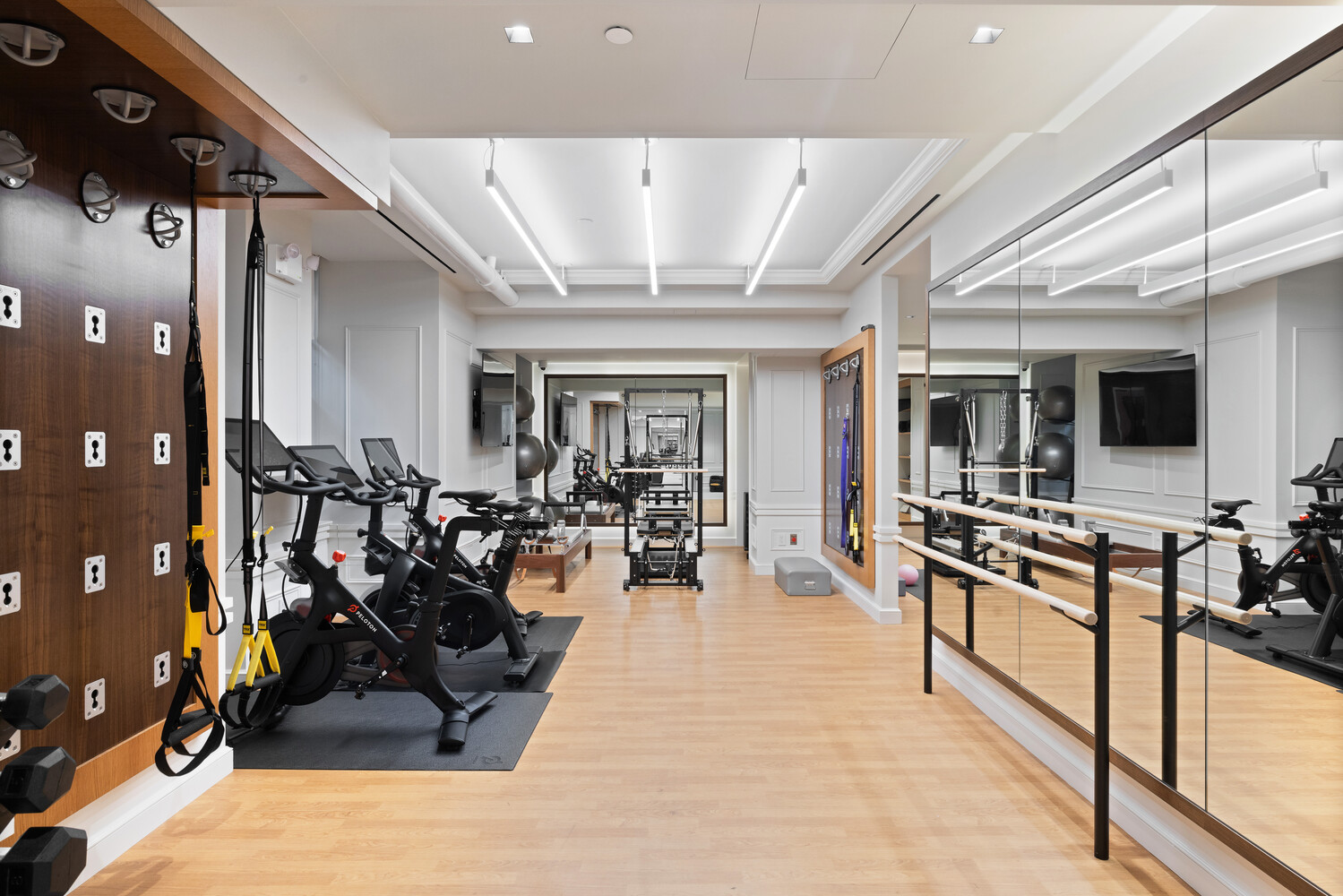 #13 photo, 829 PARK Avenue, Lenox Hill , NY 10021