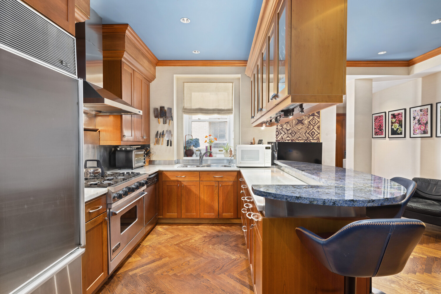 #6 photo, 829 PARK Avenue, Lenox Hill , NY 10021