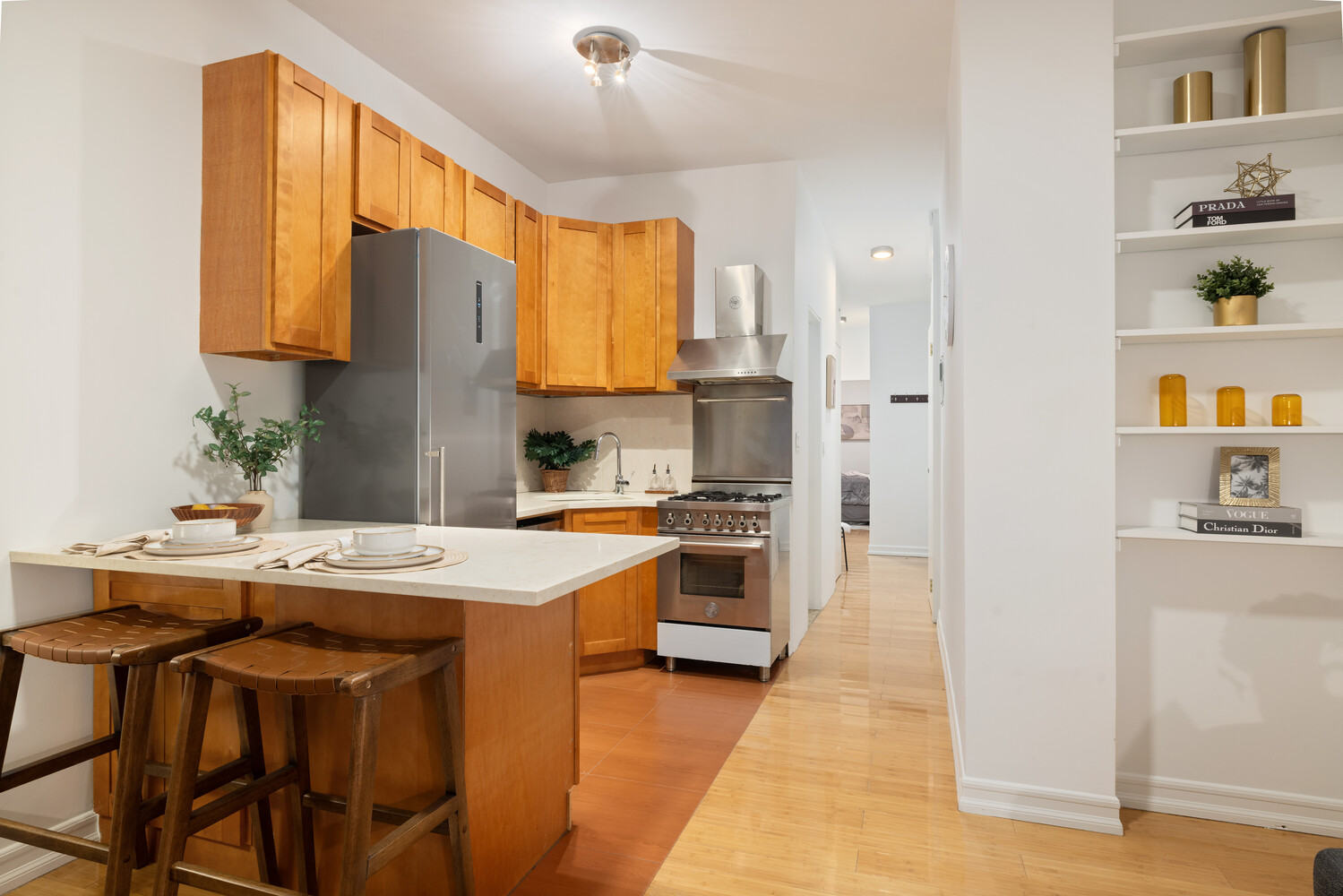 #3 photo, 66 W 84TH Street, マンハッタン Upper West Side , NY 10024