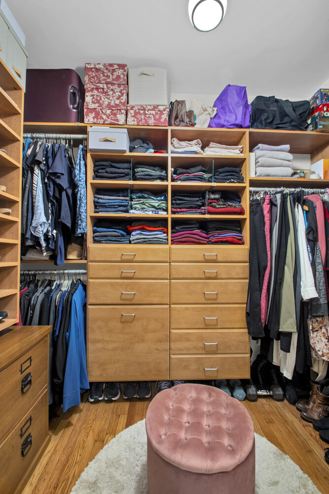 #9 photo, 235 E 22ND Street, マンハッタン Gramercy Park , NY 10010