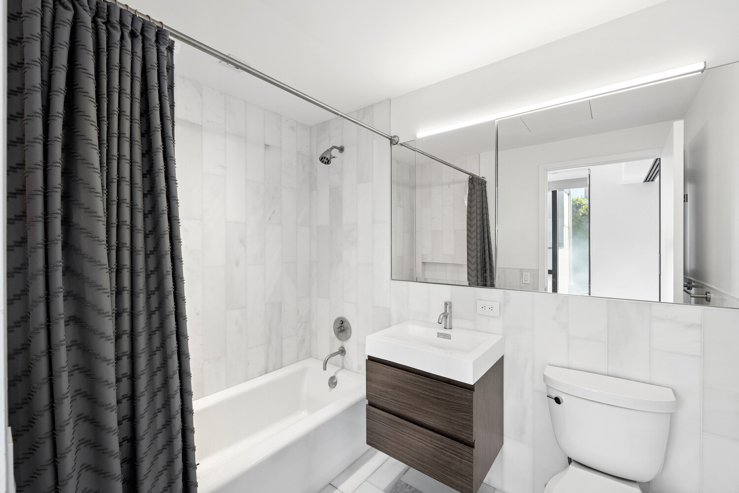 #15 photo, 150 RIVINGTON Street, Lower East Side , NY 10002