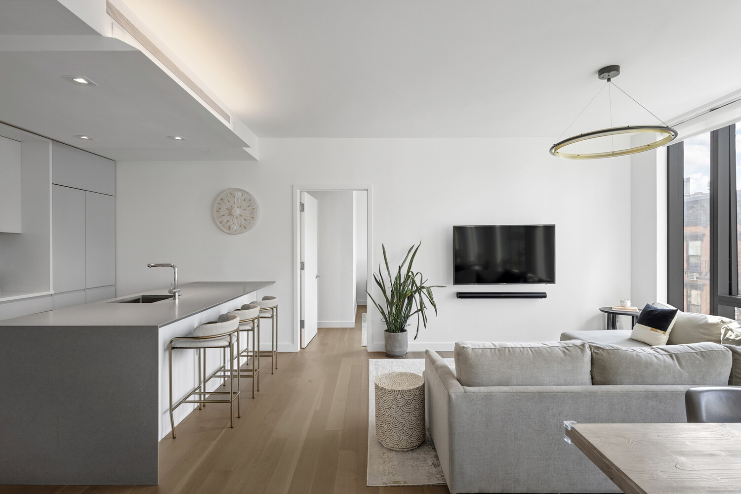 #4 photo, 150 RIVINGTON Street, Lower East Side , NY 10002