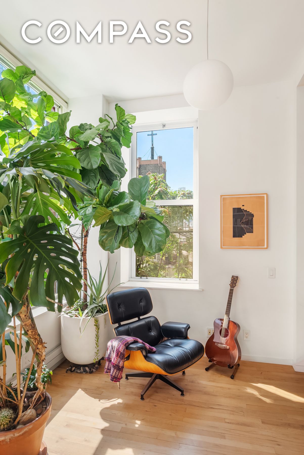 #4 photo, 175 E Broadway, Two Bridges , NY 10002