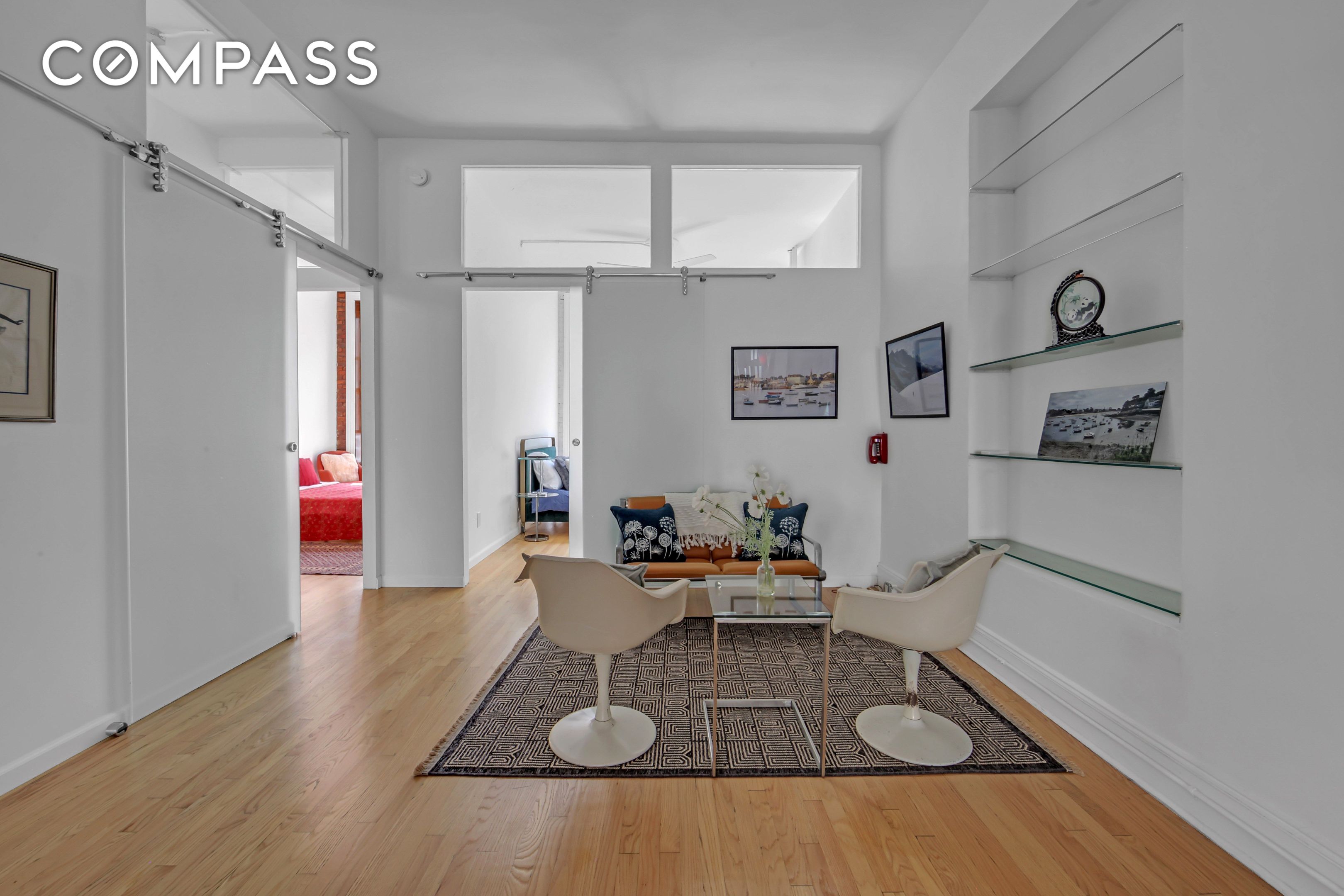 #12 photo, 56 E 11th Street, Greenwich Village , NY 10003