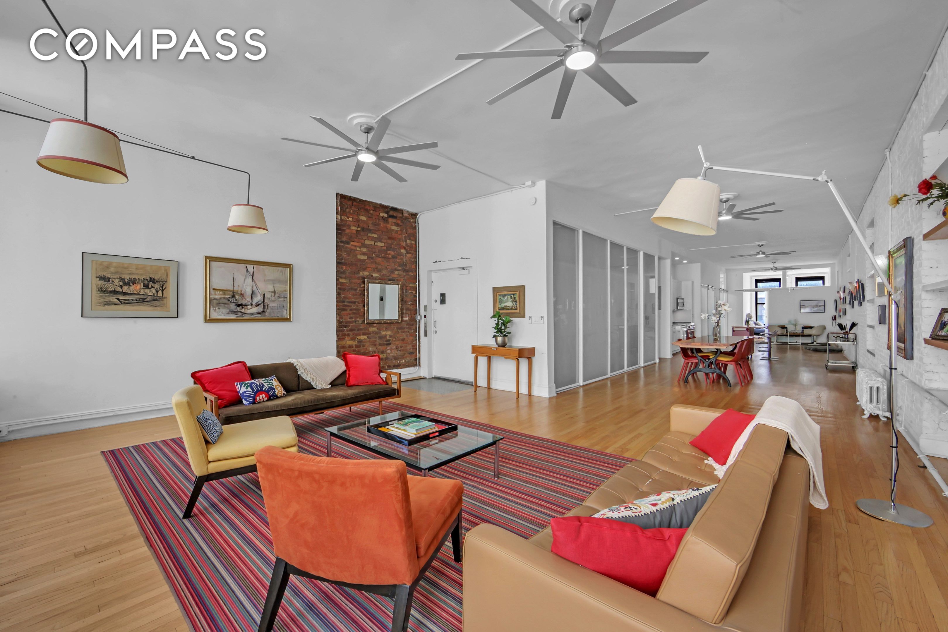 #8 photo, 56 E 11th Street, Greenwich Village , NY 10003