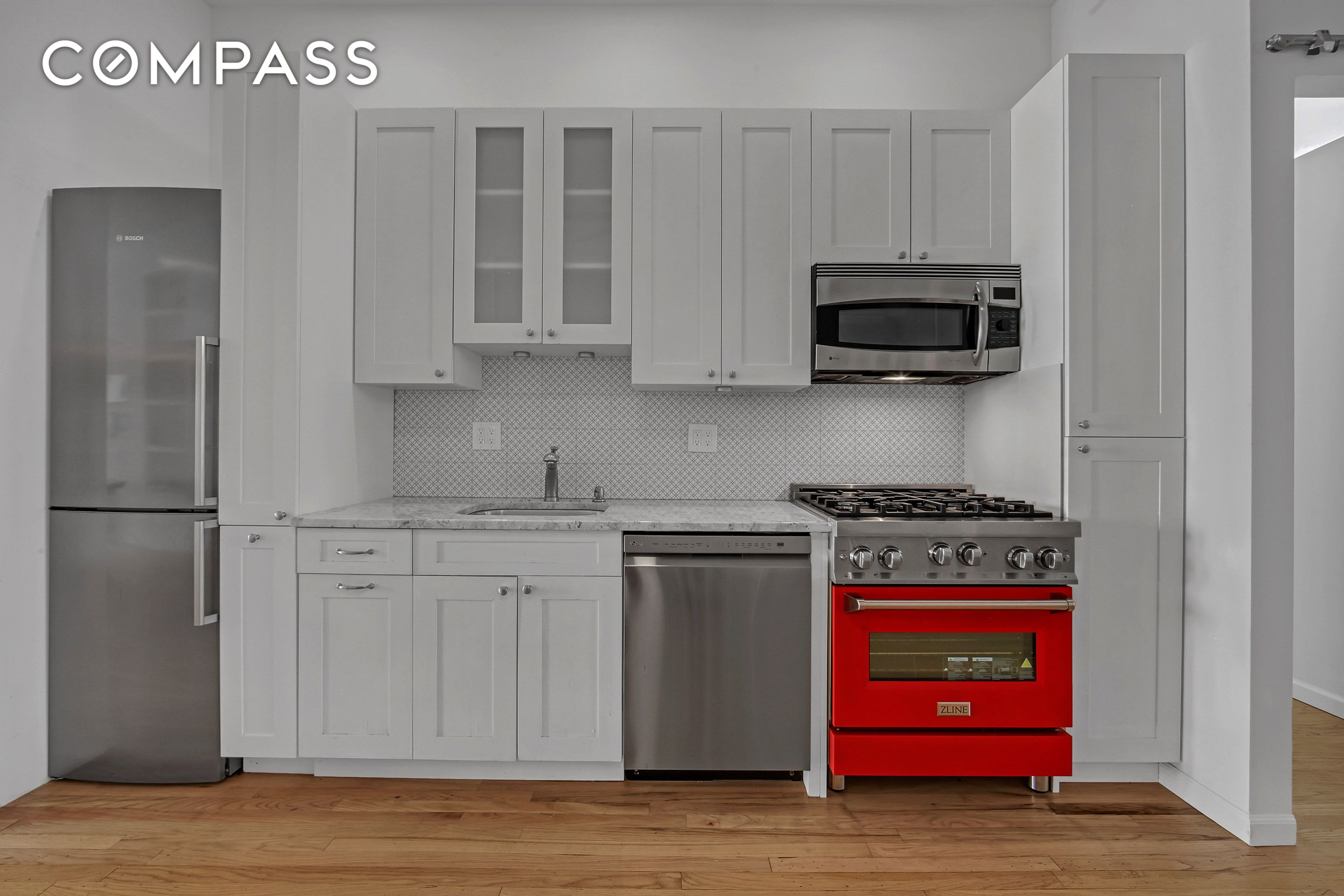 #9 photo, 56 E 11th Street, Greenwich Village , NY 10003