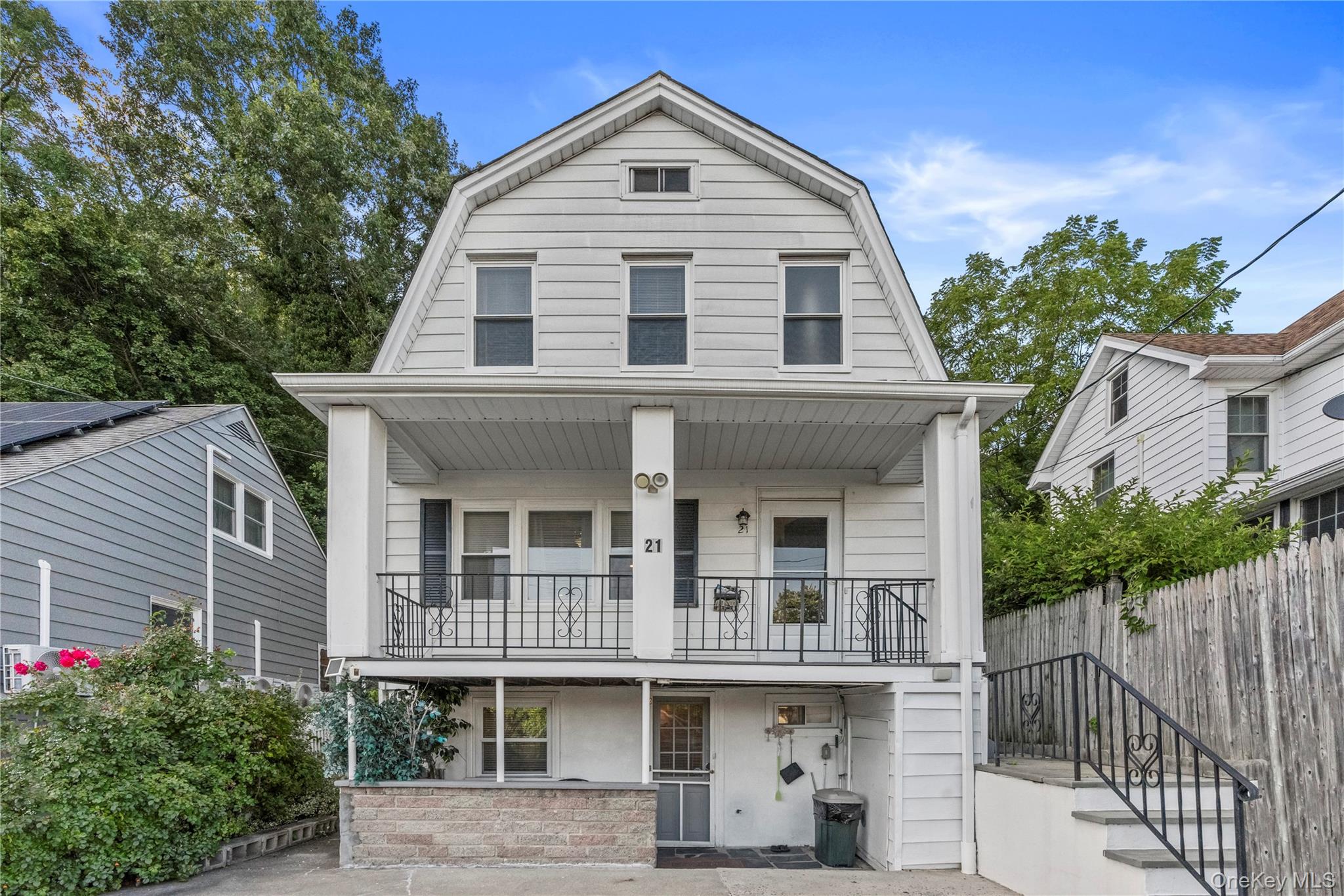 #20 photo, 21 S Washington Avenue, Hartsdale , NY 10530