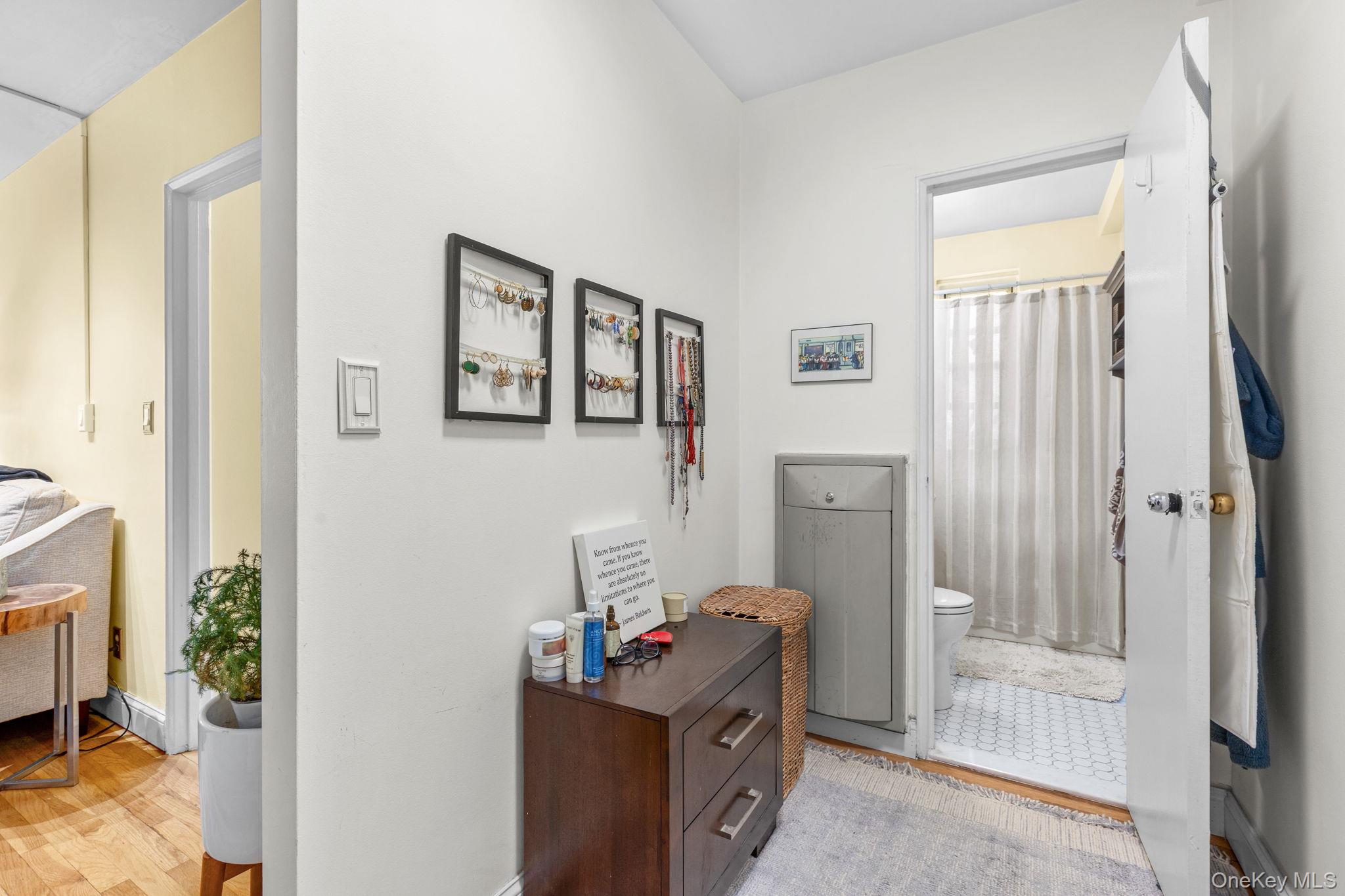 #18 photo, 609 Palmer Road, Yonkers , NY 10701