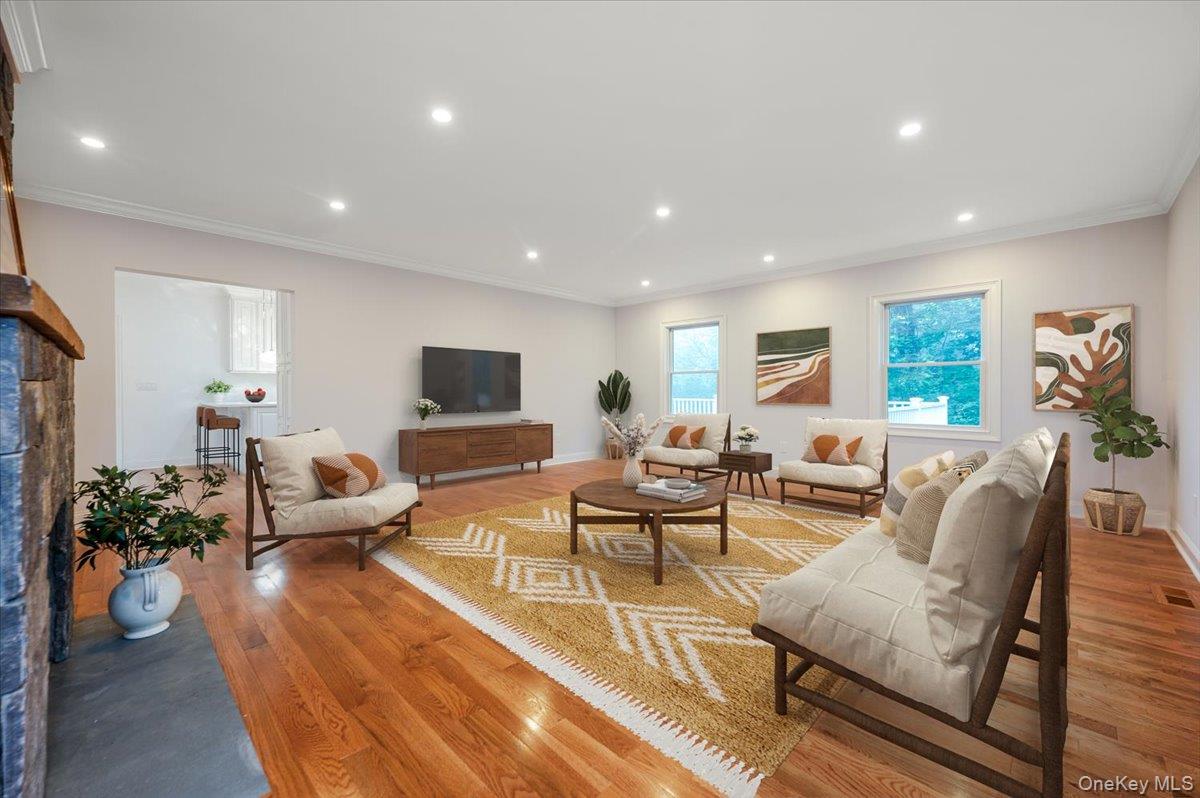 #12 photo, 35 Summit Drive, Mahopac , NY 10541