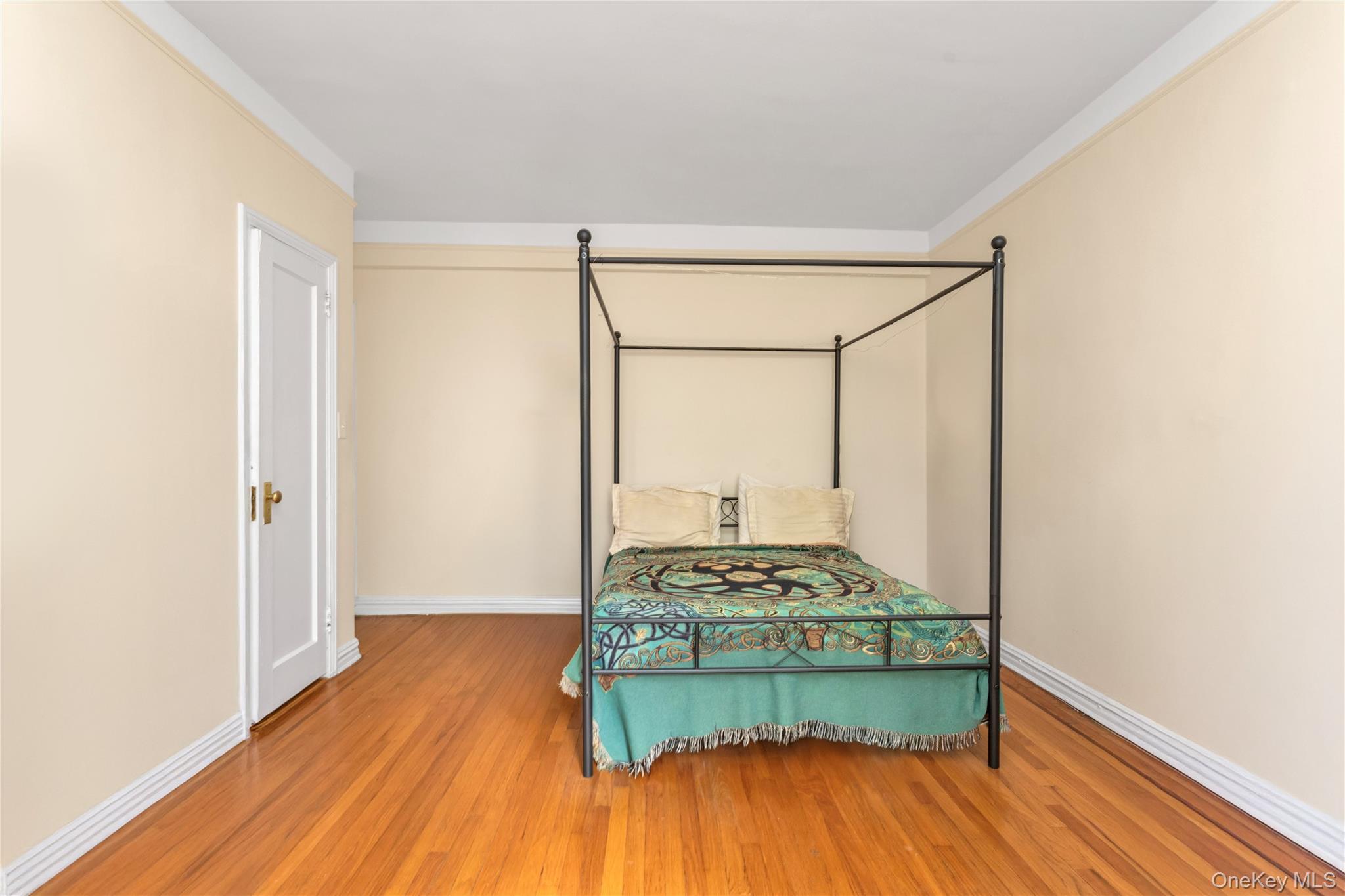 #10 photo, 79-01 35th Avenue, クイーンズ区 Jackson Heights , NY 11372