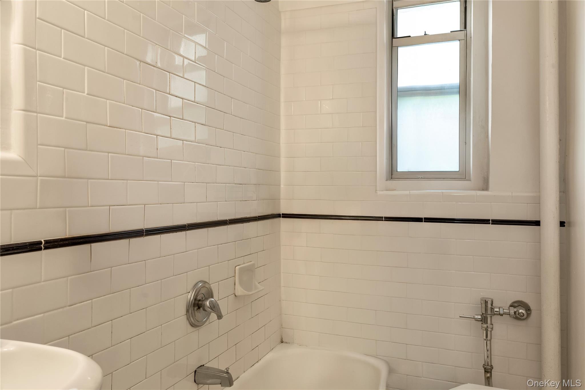 #11 photo, 79-01 35th Avenue, クイーンズ区 Jackson Heights , NY 11372