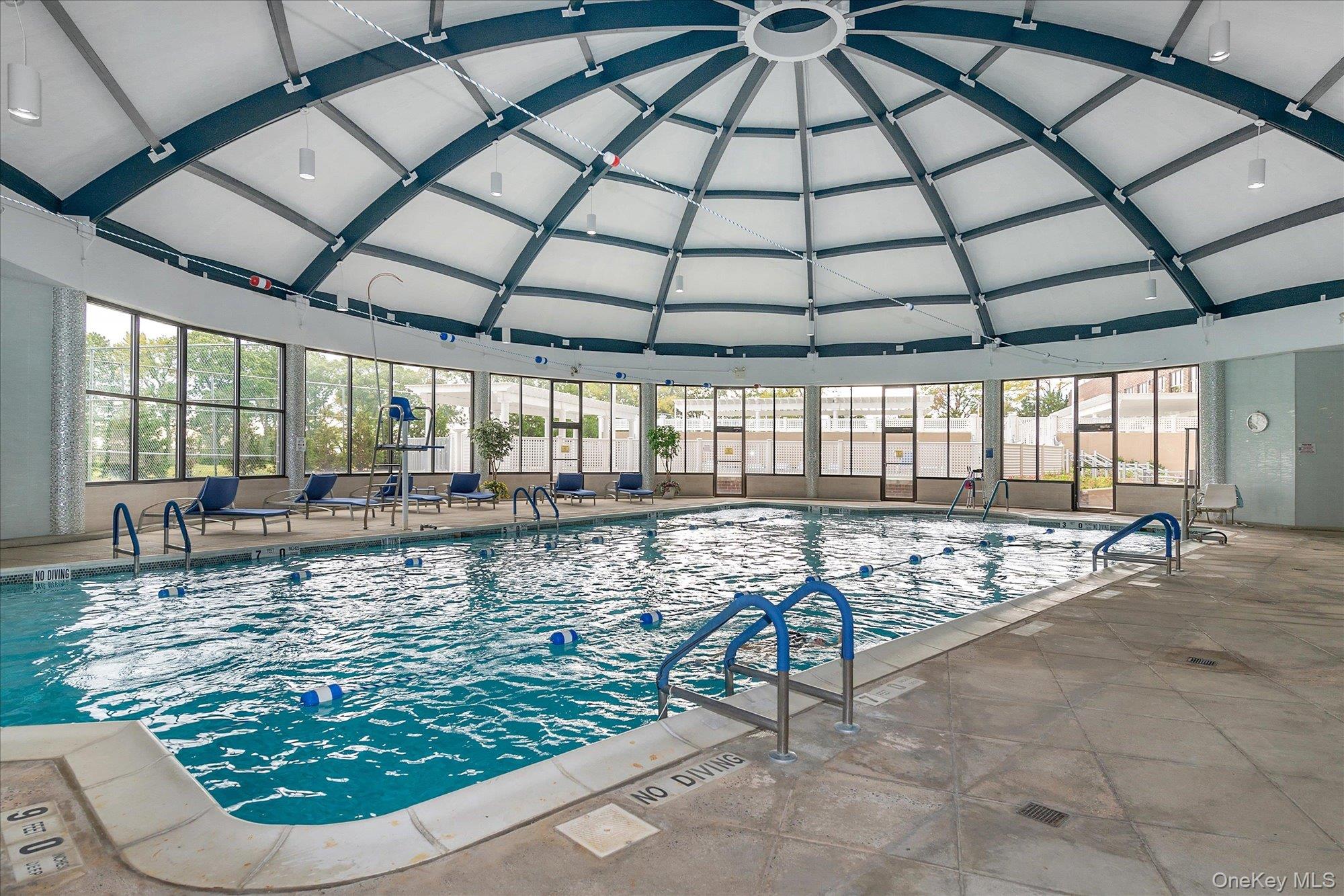 #20 photo, 269-10 Grand Central Parkway, クイーンズ区 Floral Park , NY 11005