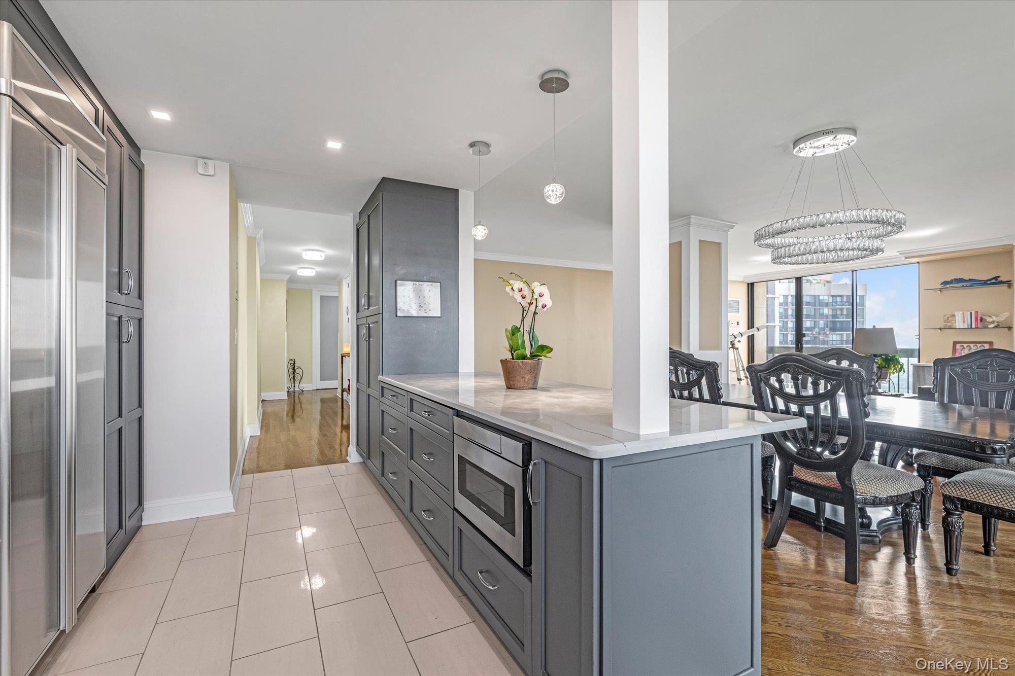 #8 photo, 269-10 Grand Central Parkway, クイーンズ区 Floral Park , NY 11005