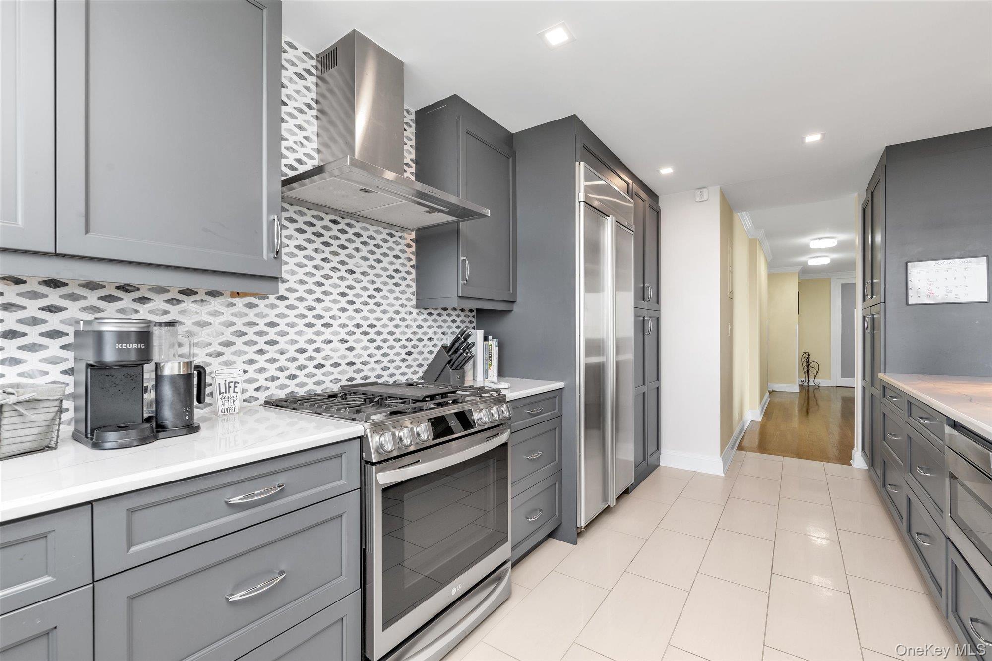 #9 photo, 269-10 Grand Central Parkway, クイーンズ区 Floral Park , NY 11005