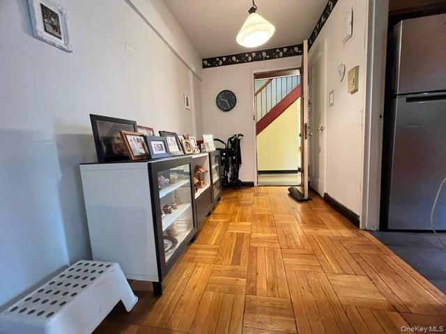 #7 photo, 81-05 35 Avenue, クイーンズ区 Jackson Heights , NY 11372