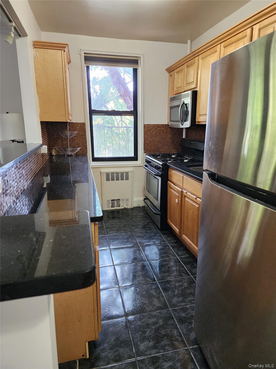 #1 photo, 150-11 72 Road, Kew Garden Hills , NY 11367