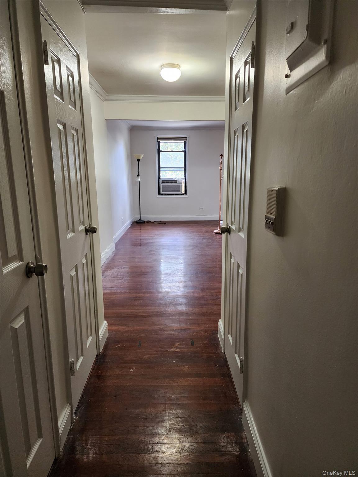 #6 photo, 150-11 72 Road, Kew Garden Hills , NY 11367