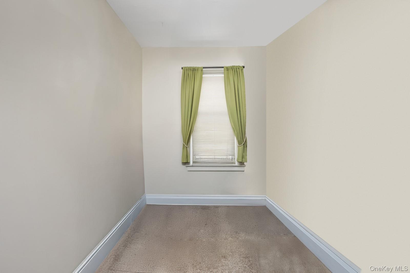 #20 photo, 78-59 84th Street, Glendale , NY 11385