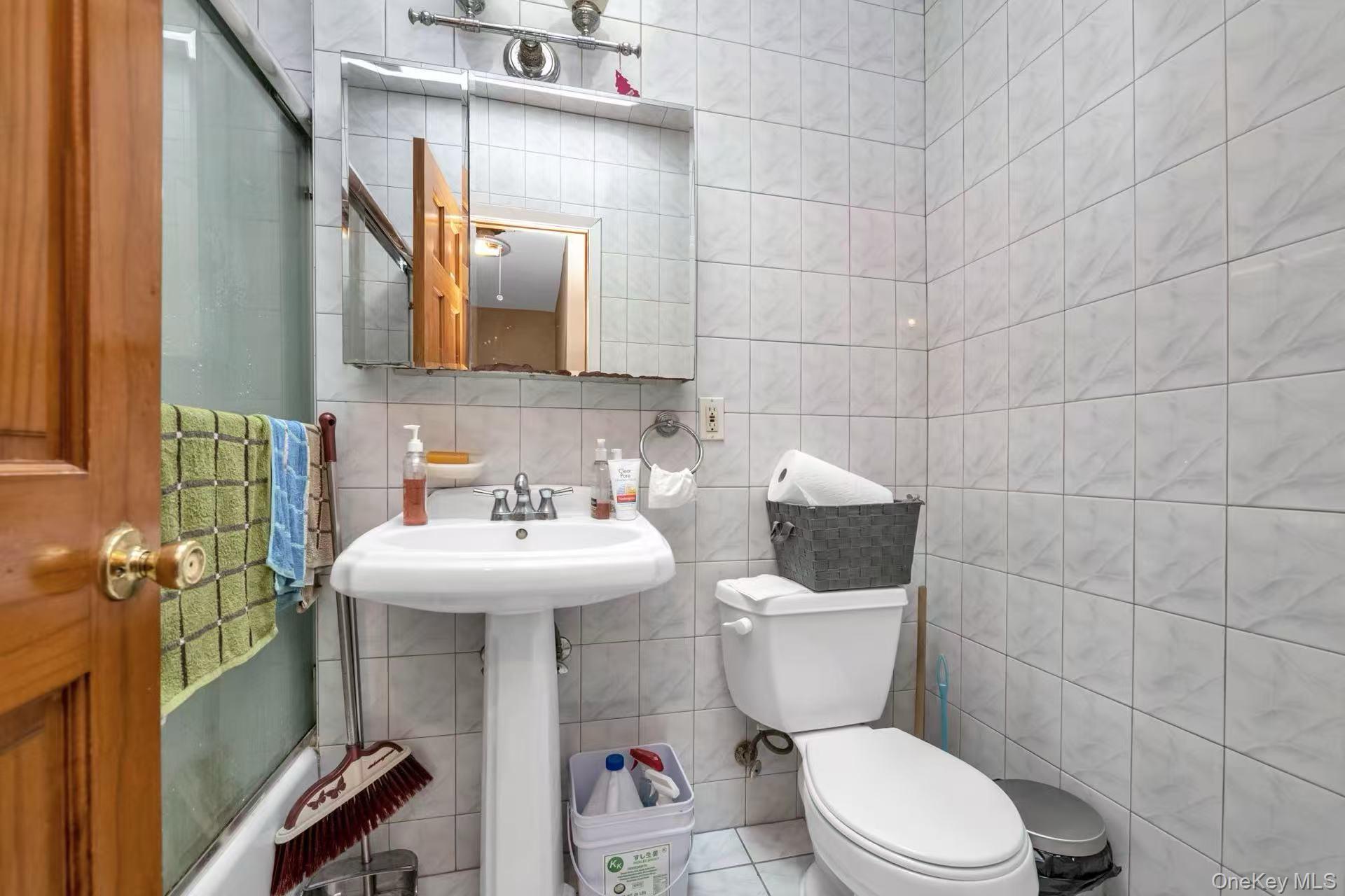 #10 photo, 13318 Centreville Street, Ozone Park , NY 11417