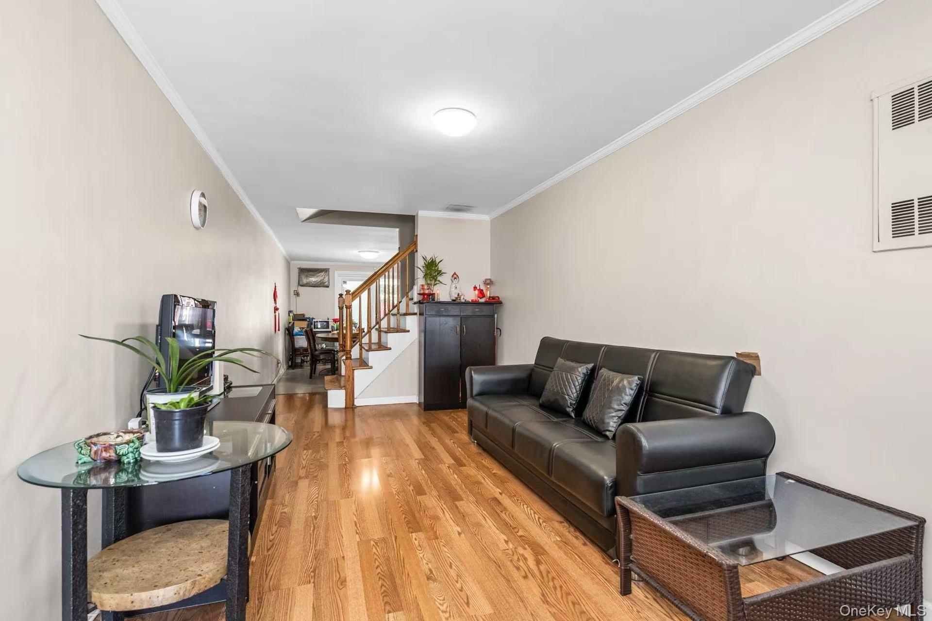 #5 photo, 13318 Centreville Street, Ozone Park , NY 11417