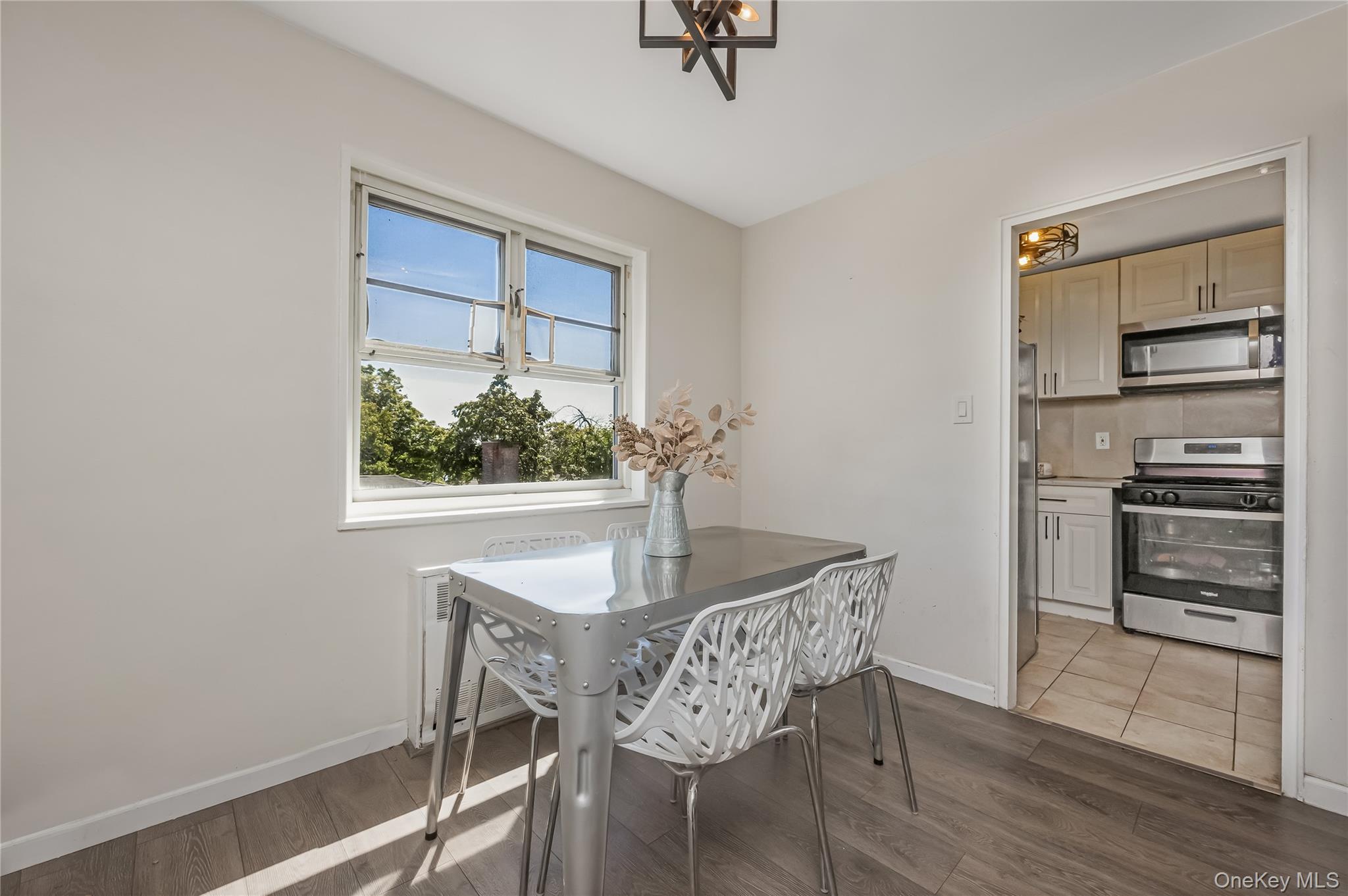 #4 photo, 220-08 Stronghurst Avenue, Queens Village North , NY 11426