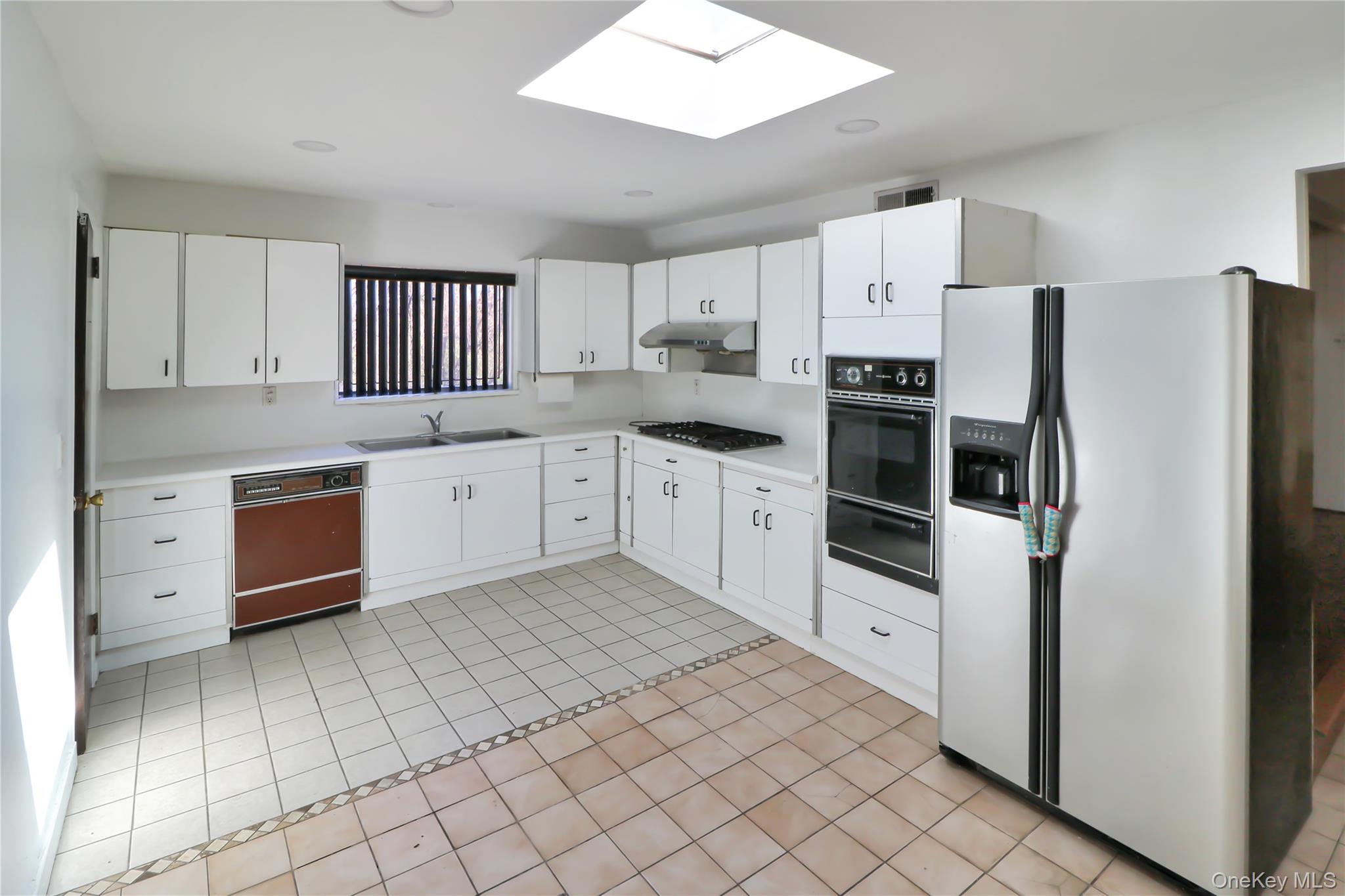 #10 photo, 11 Valley View Road, Great Neck , NY 11021