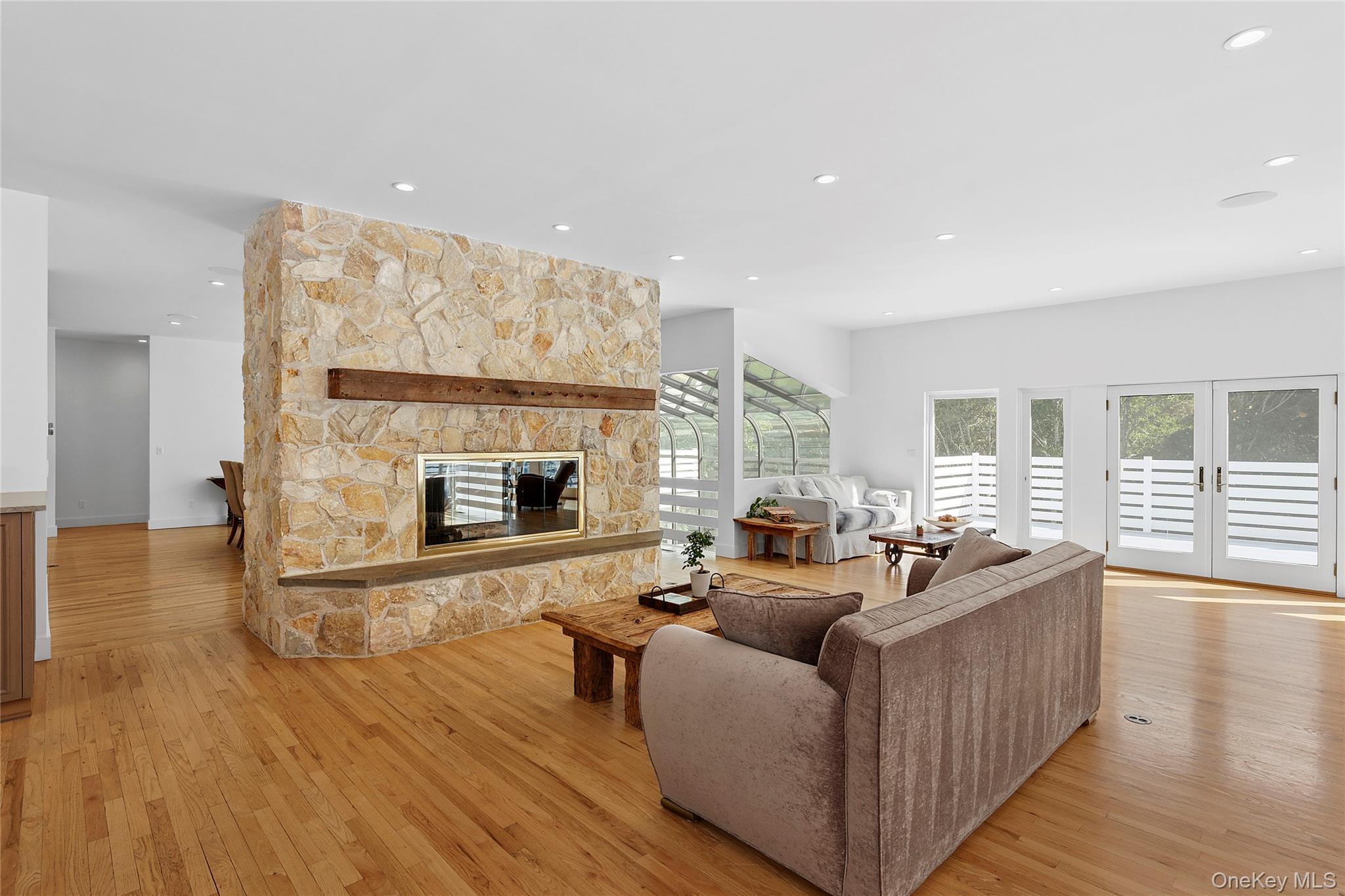 #10 photo, 198 Two Holes of Water Road, サフォーク郡 East Hampton , NY 11937