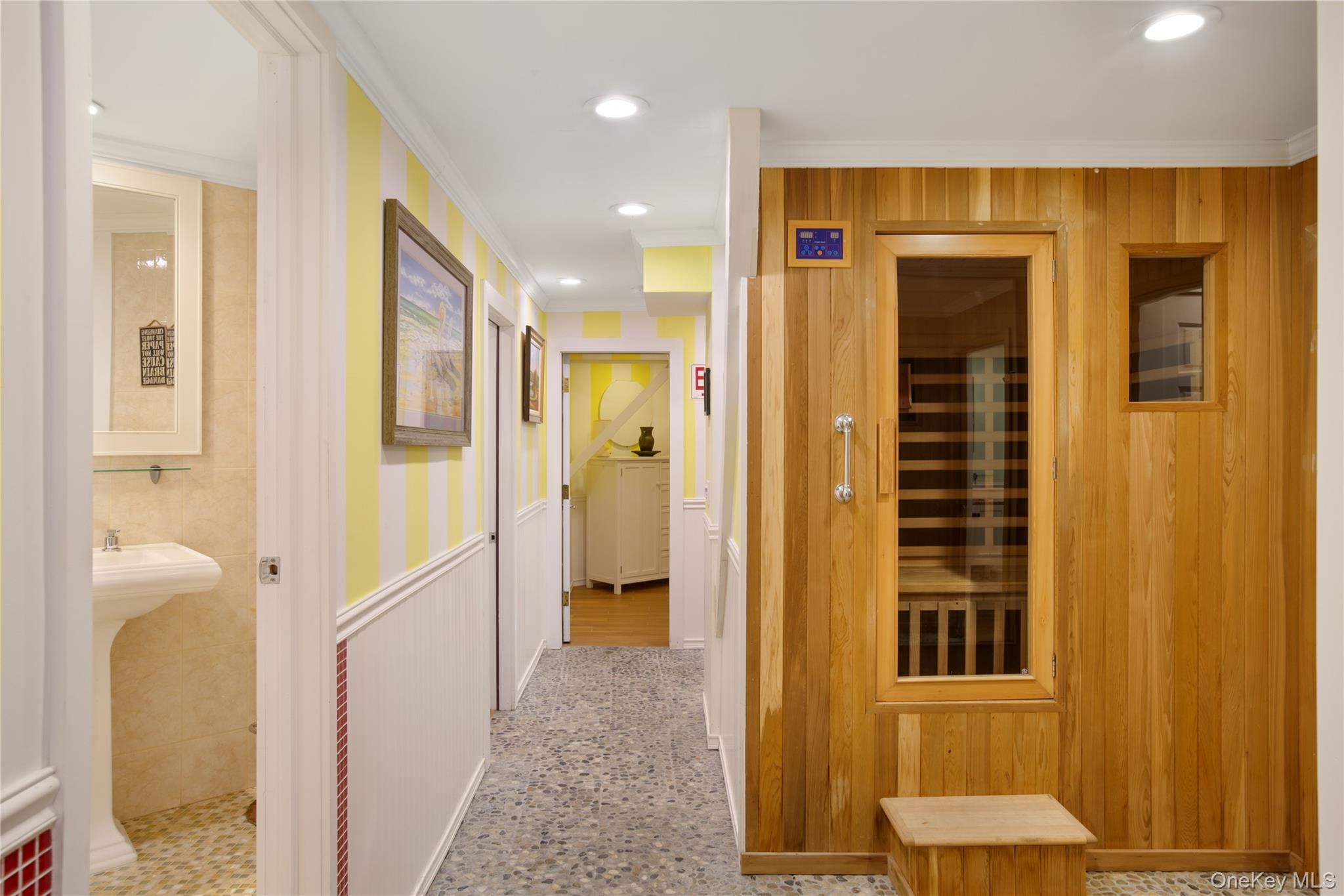 #16 photo, 570 Dune Road, Westhampton Beach , NY 11978