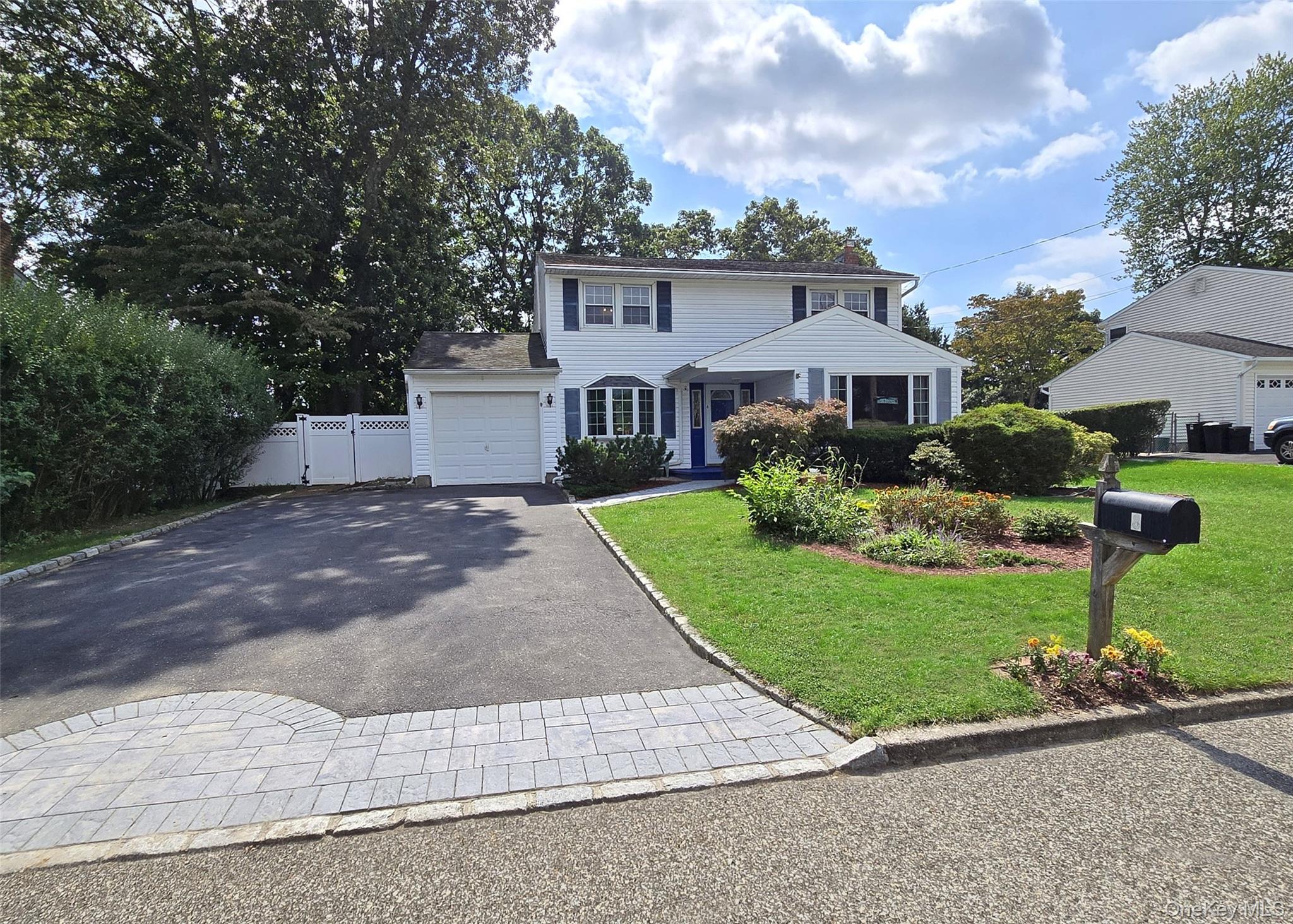 #1 photo, 8 Corvette Road, Selden , NY 11784