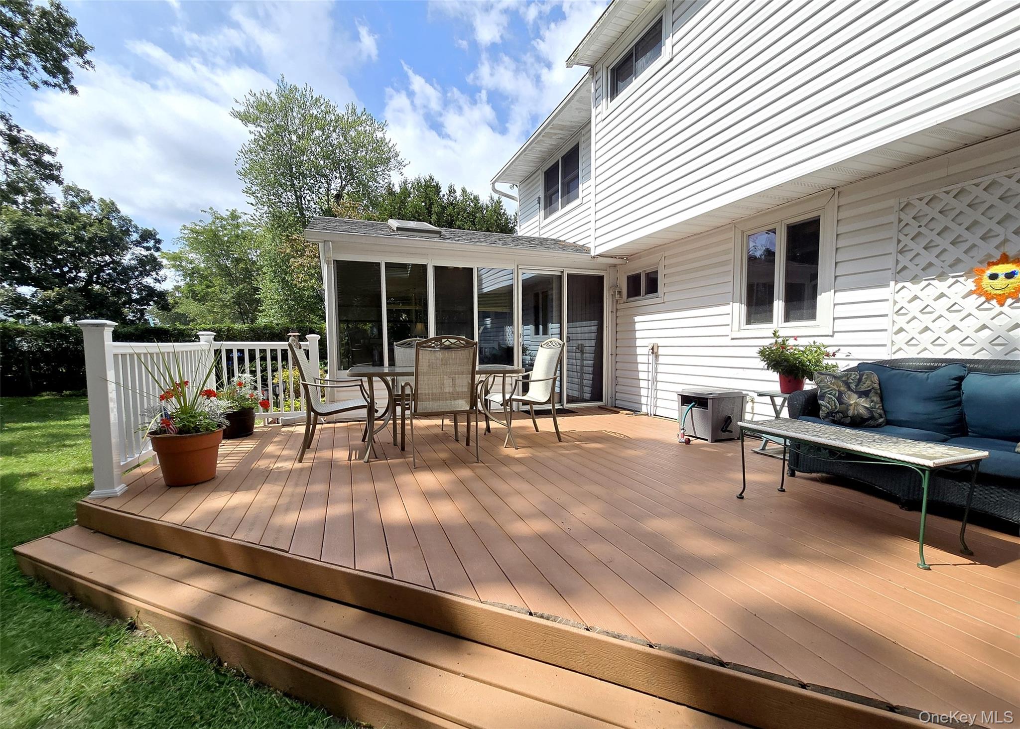 #18 photo, 8 Corvette Road, Selden , NY 11784