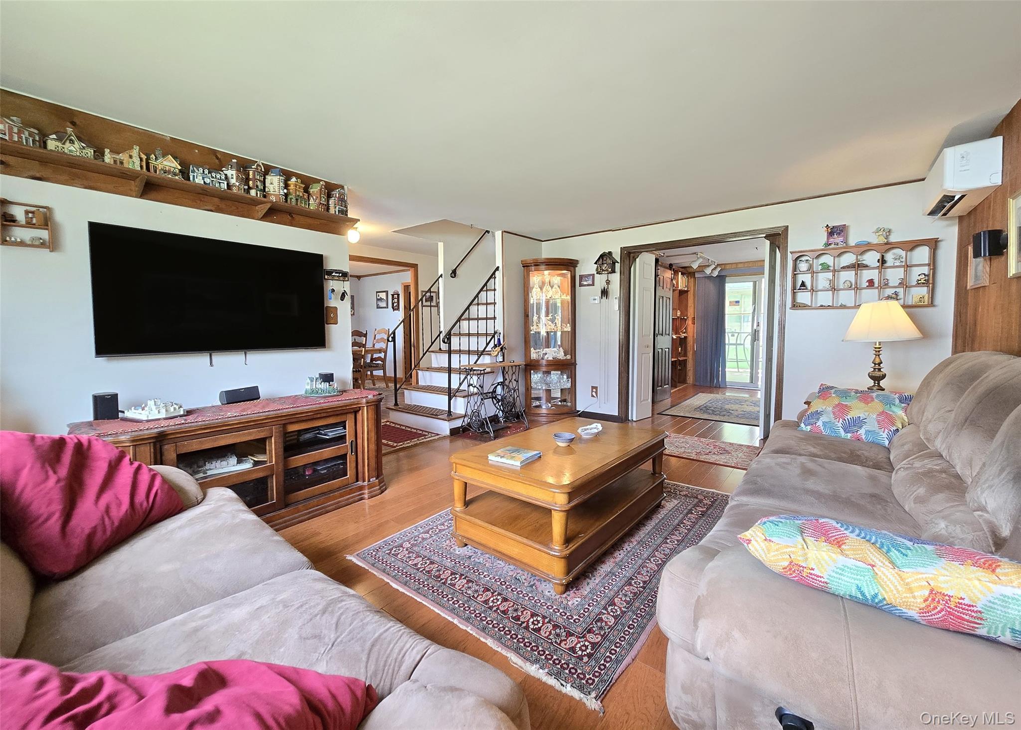 #3 photo, 8 Corvette Road, Selden , NY 11784