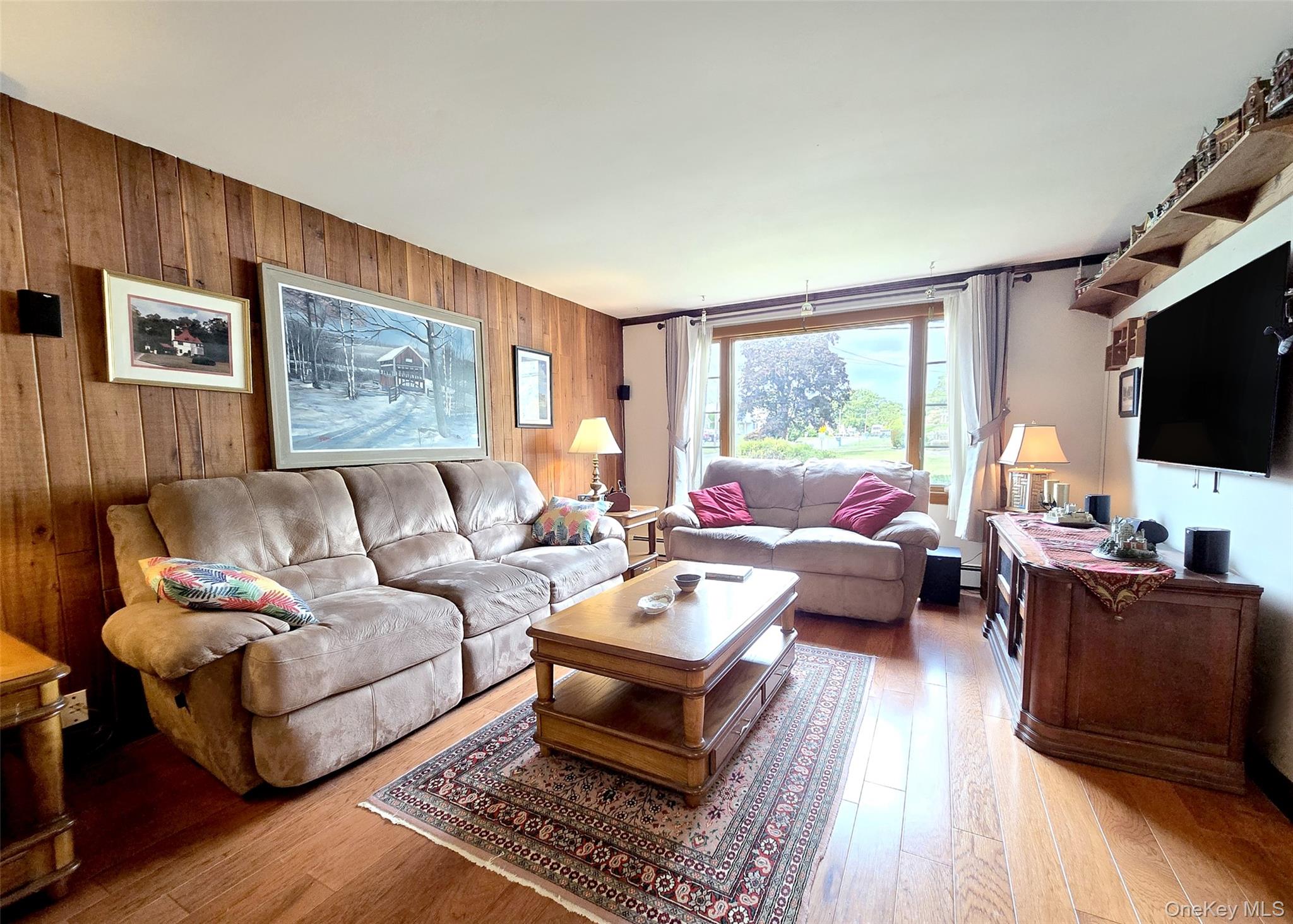 #4 photo, 8 Corvette Road, Selden , NY 11784