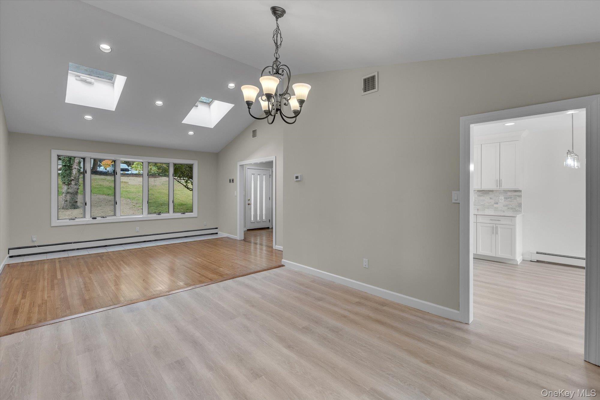 #10 photo, 385 Salem Court, Hauppauge , NY 11788