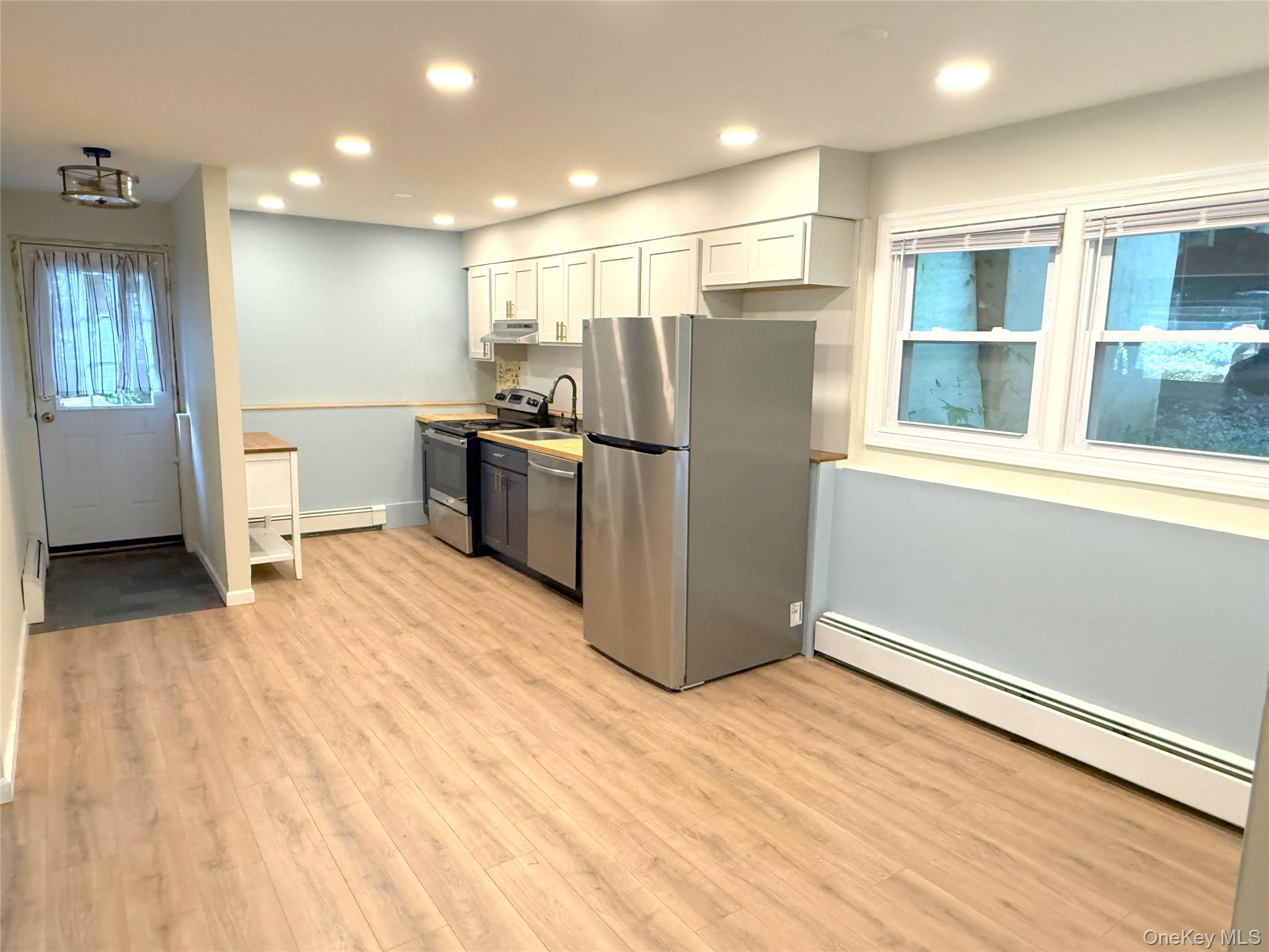 #3 photo, 44 S Rockland Avenue, Congers , NY 10920