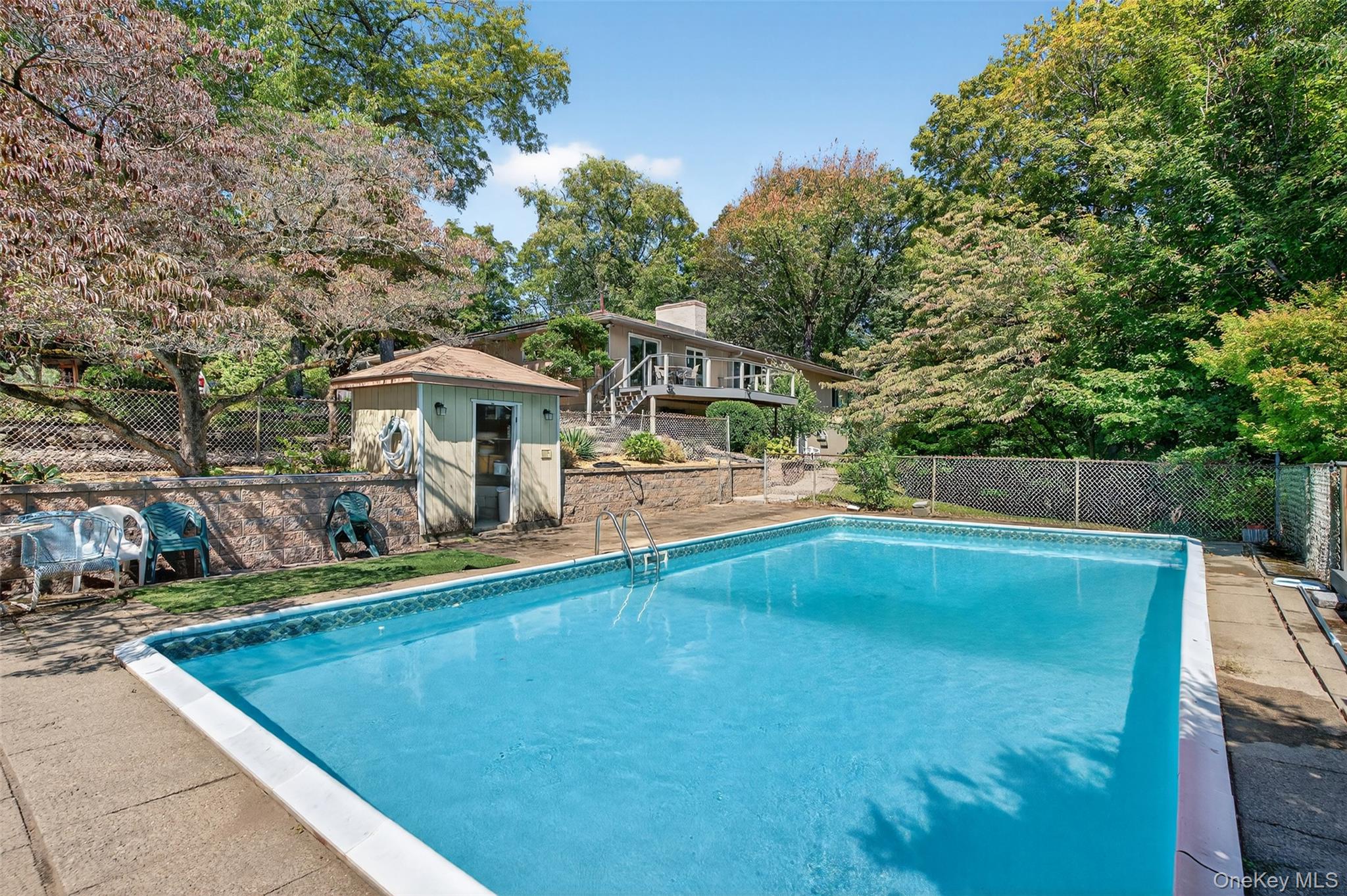 #16 photo, 3 Hudson Bluff Circle, Marlboro , NY 12542