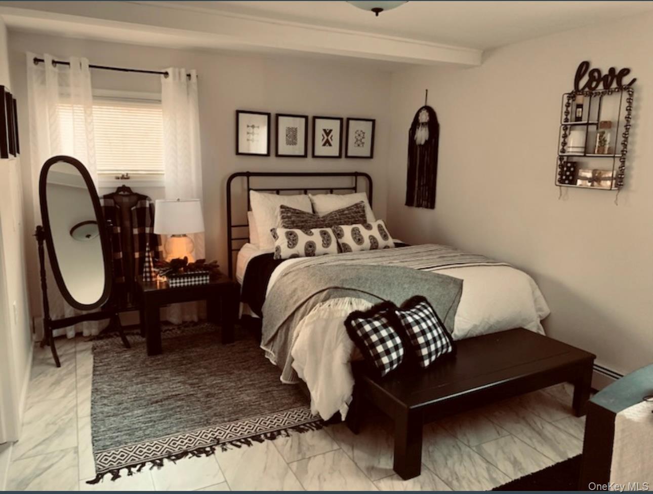 #19 photo, 3 Hudson Bluff Circle, Marlboro , NY 12542