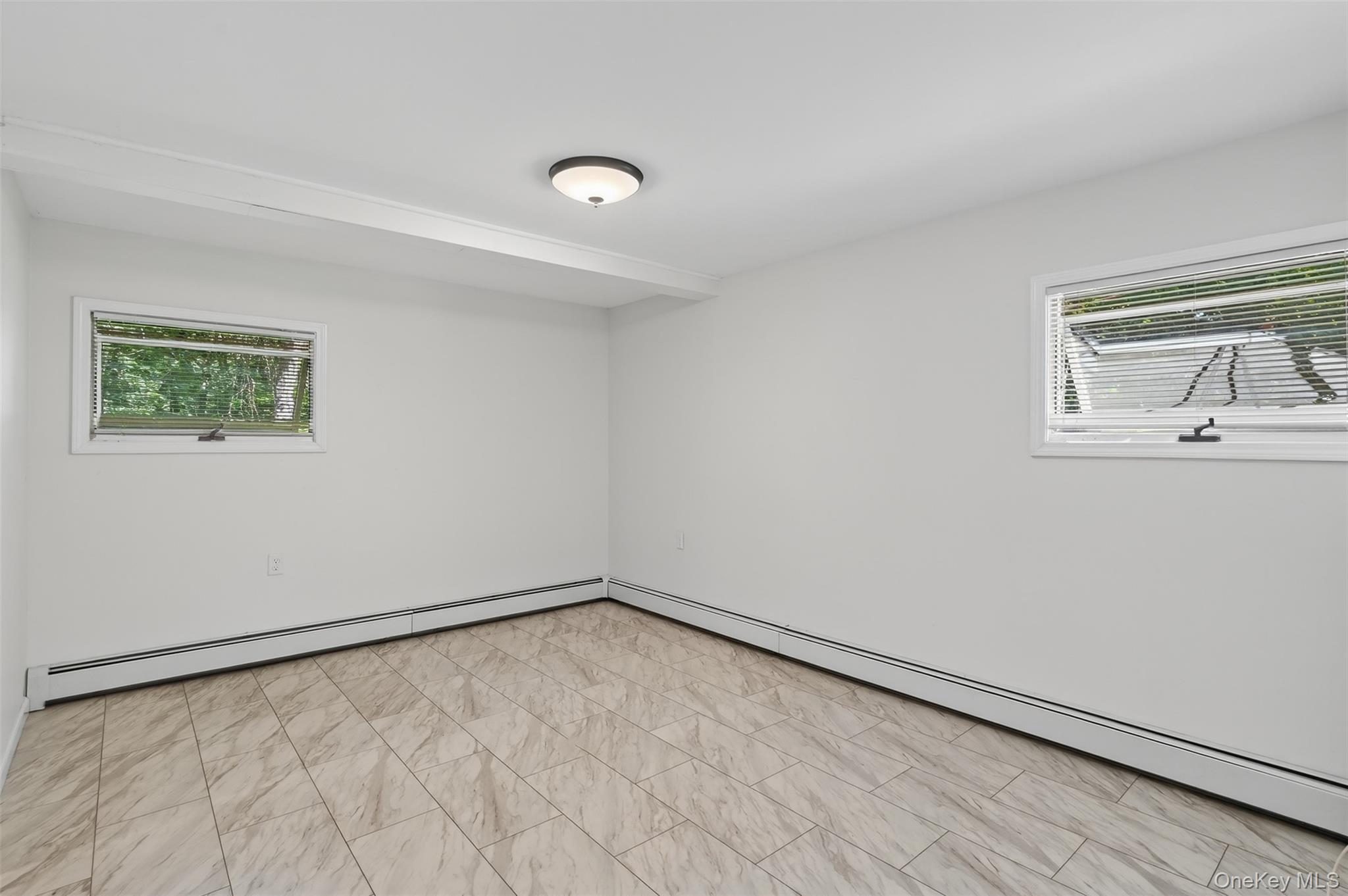 #4 photo, 3 Hudson Bluff Circle, Marlboro , NY 12542