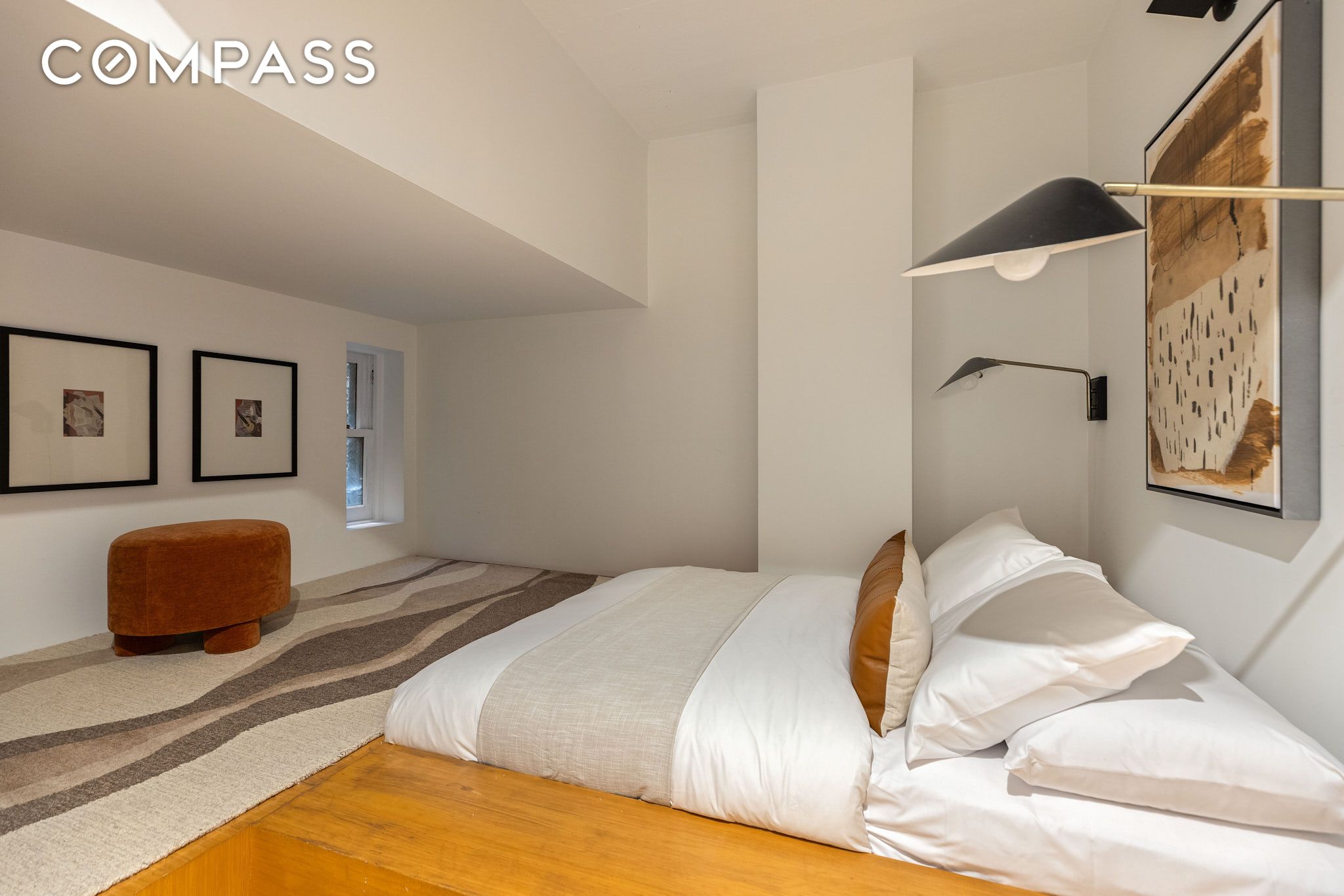 #18 photo, 377 W 11th Street, West Village , NY 10014