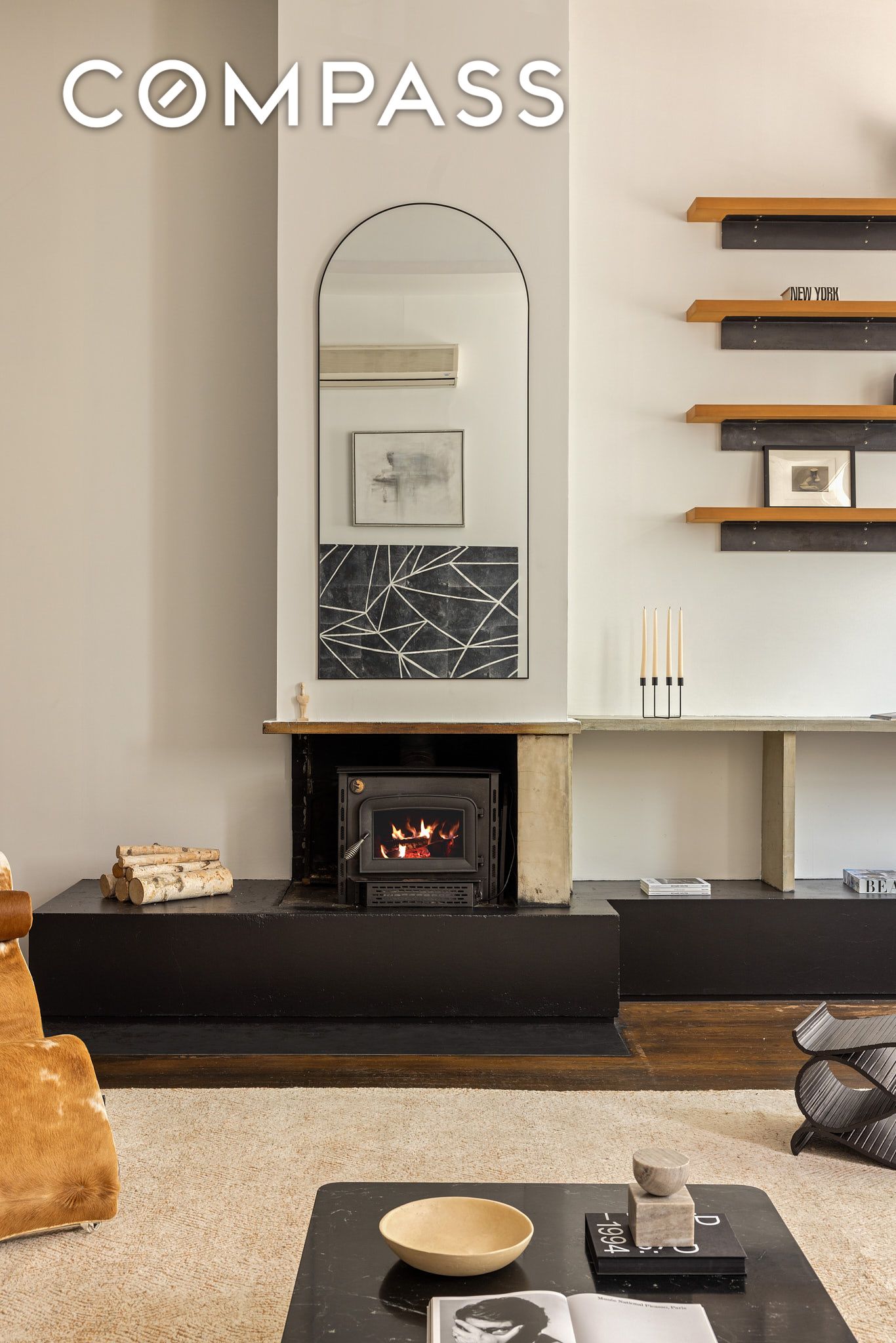 #4 photo, 377 W 11th Street, West Village , NY 10014