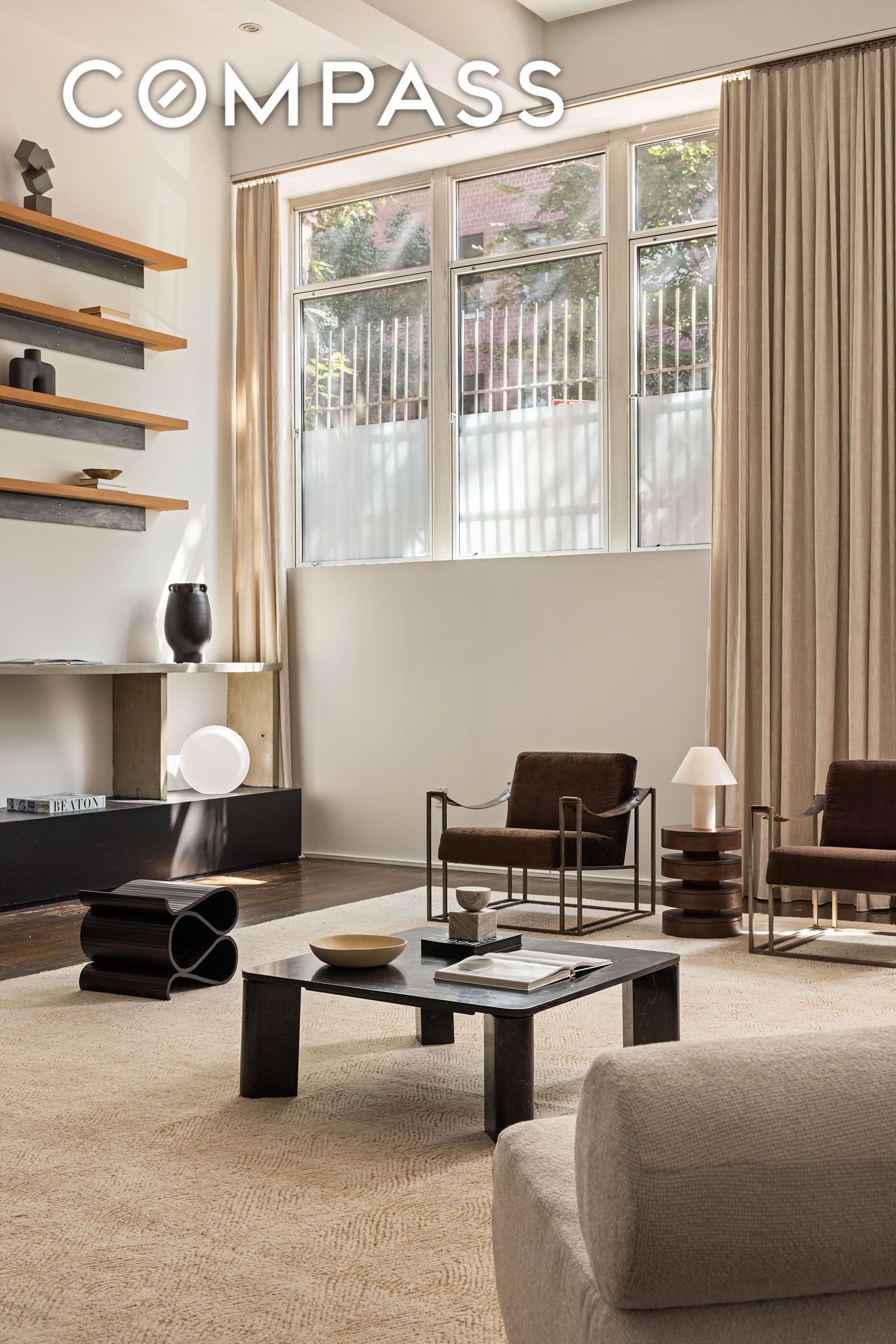 #5 photo, 377 W 11th Street, West Village , NY 10014