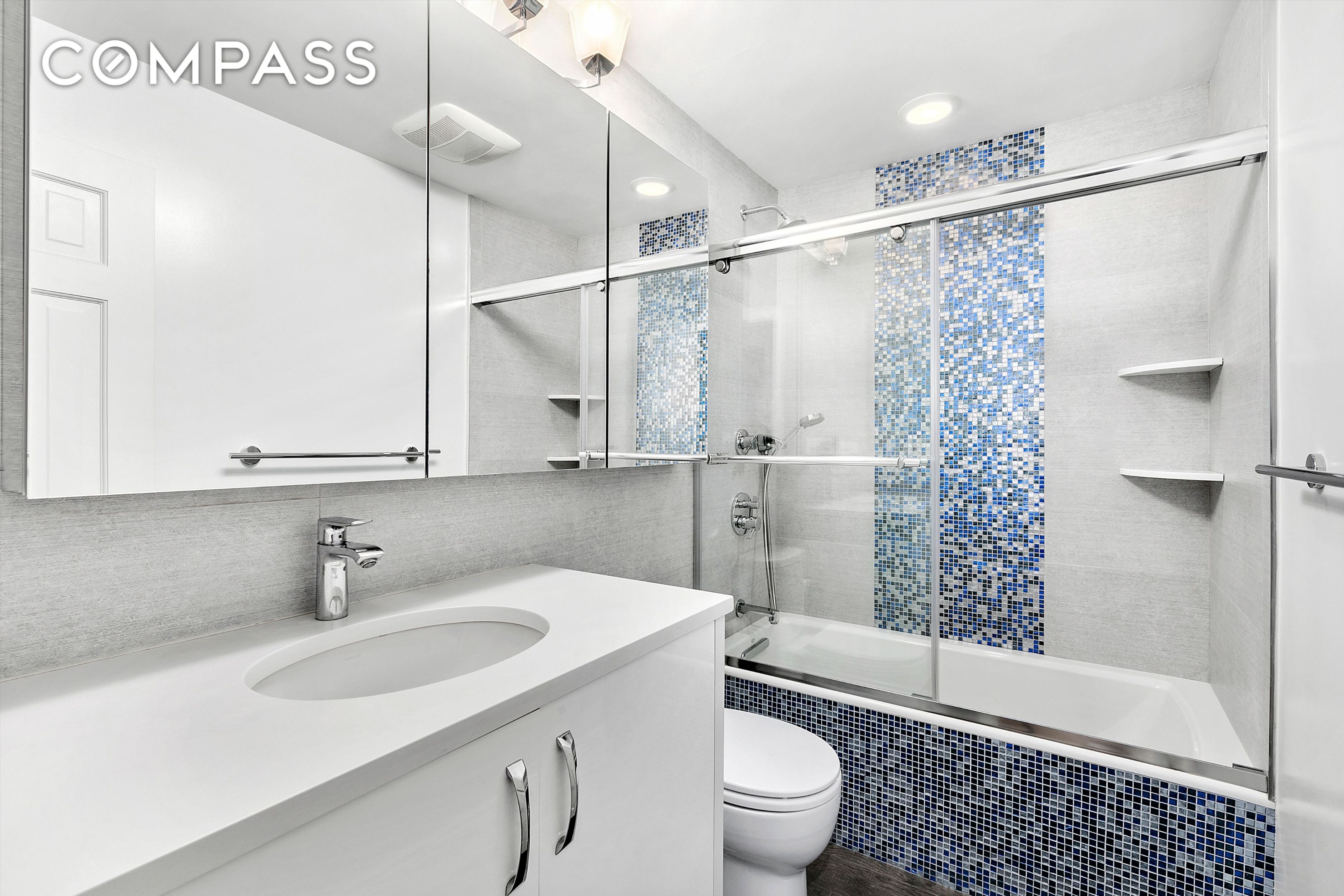 #8 photo, 255 W 95th Street, マンハッタン Upper West Side , NY 10025