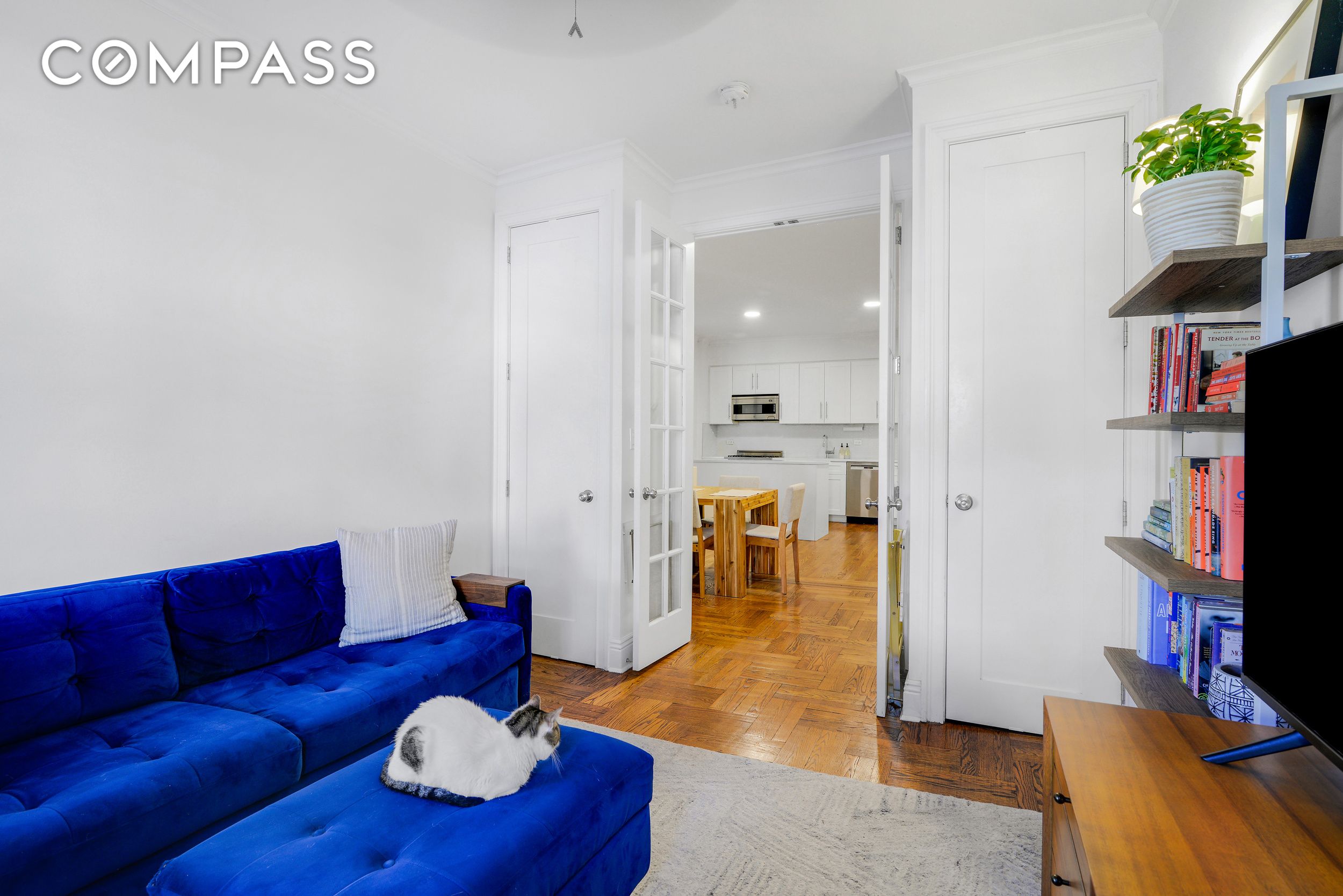 #5 photo, 24-75 38th Street, クイーンズ区 Astoria , NY 11103