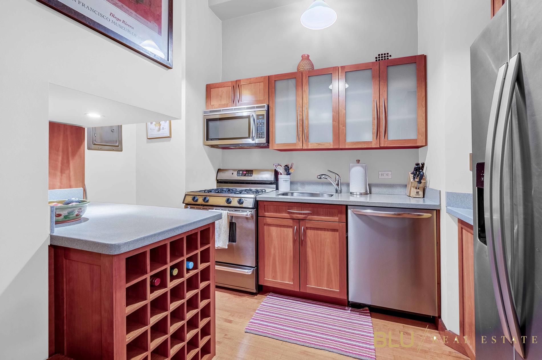 #11 photo, 39 E 12th Street, Greenwich Village , NY 10003