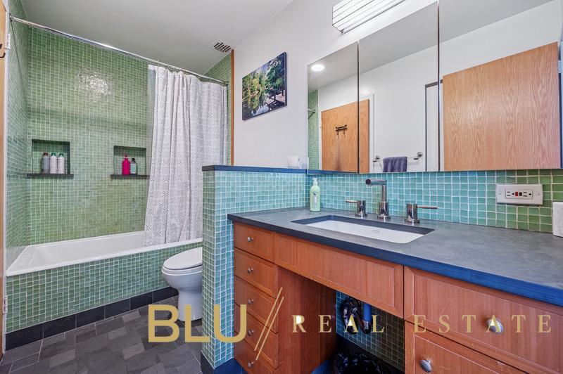 #13 photo, 39 E 12th Street, Greenwich Village , NY 10003