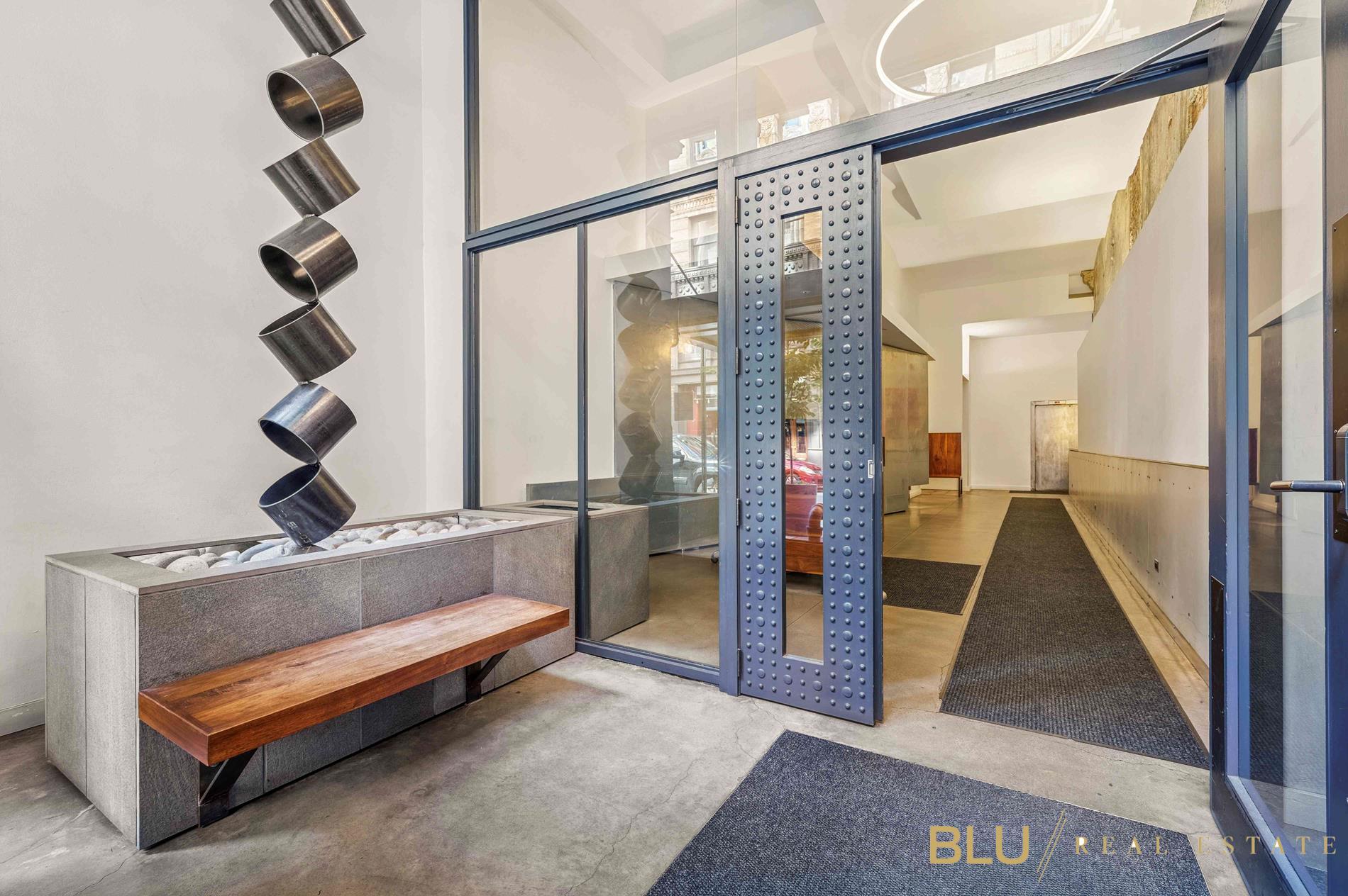 #16 photo, 39 E 12th Street, Greenwich Village , NY 10003