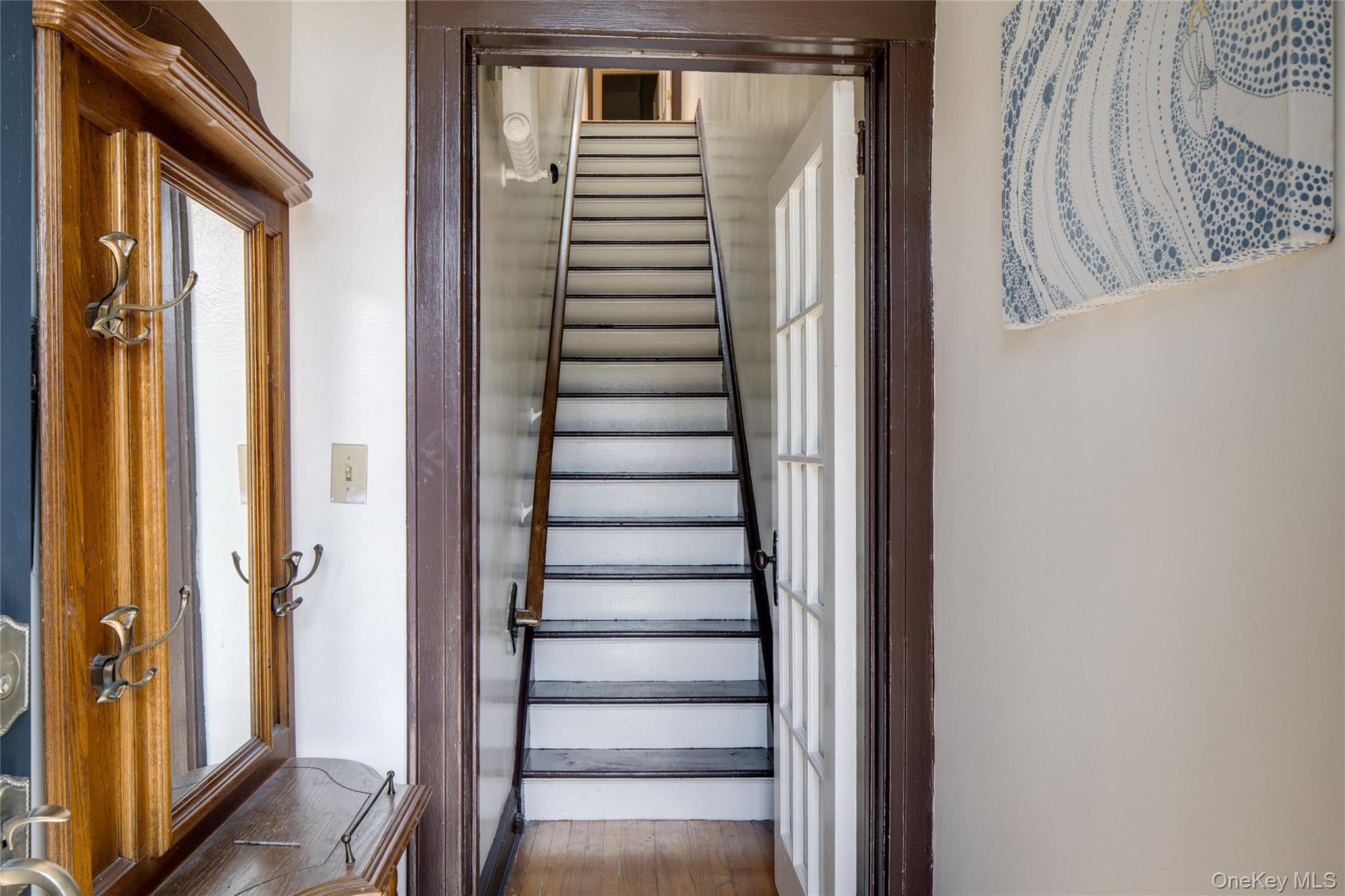 #8 photo, 484 Plandome Road, Manhasset , NY 11030